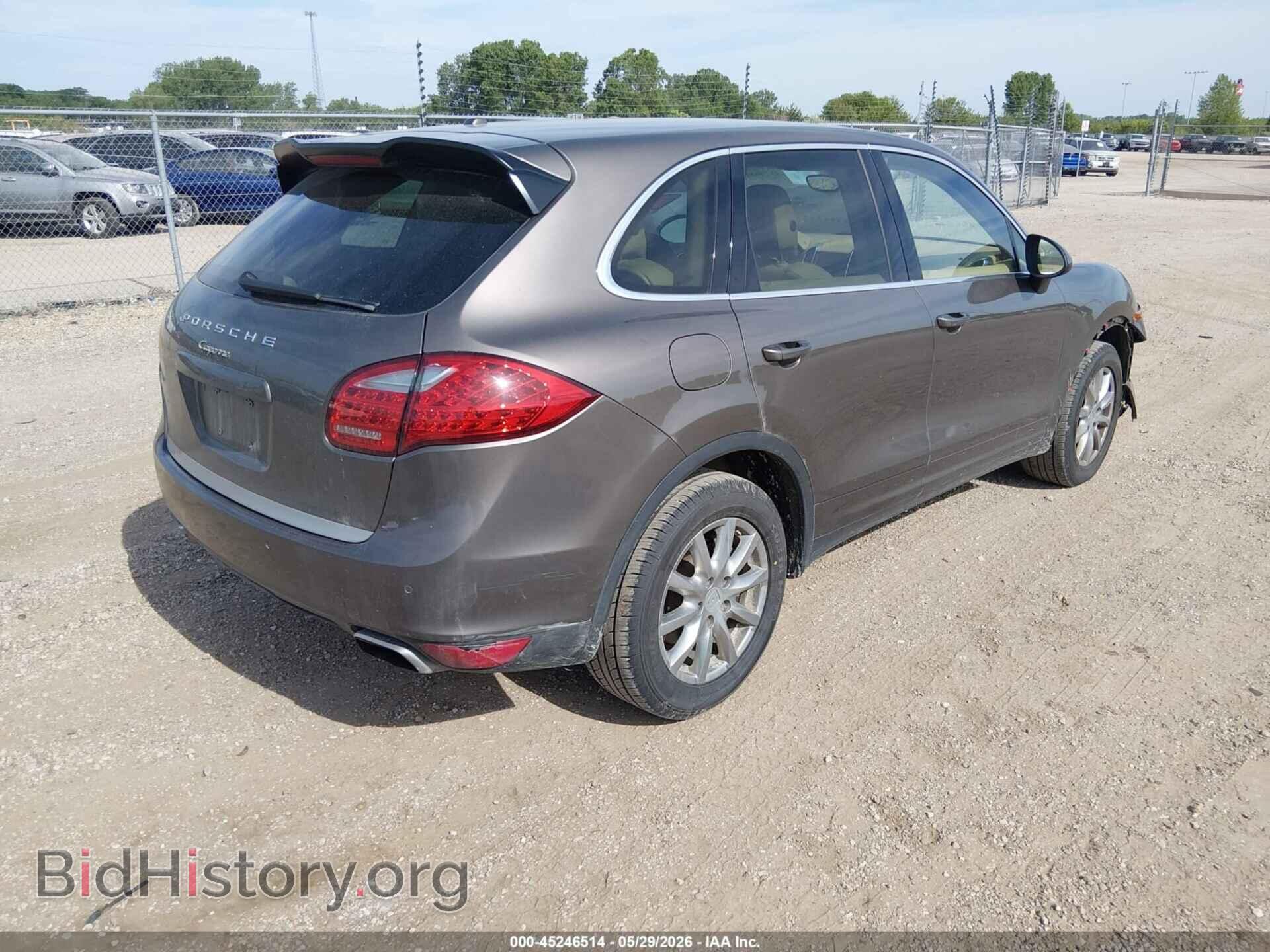 2013 PORSCHE CAYENNE - VIN: WP1AA2A29DLA05097 - Photo 4