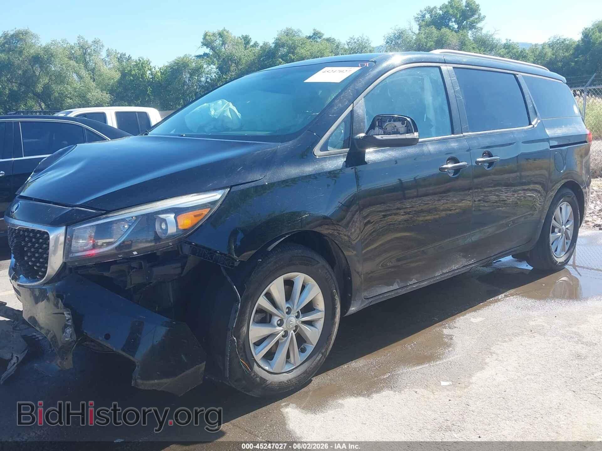 2017 KIA SEDONA - VIN: KNDMB5C19H6313134 - Фото 2