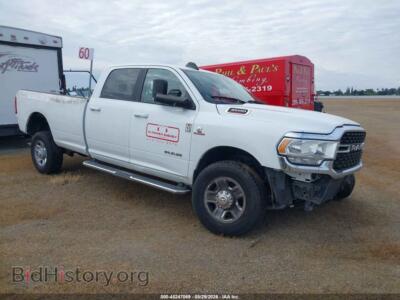 2022 RAM 3500 Big Horn 4X4 8' Box, белый — VIN 3C63R3HL2NG260140, IAAI