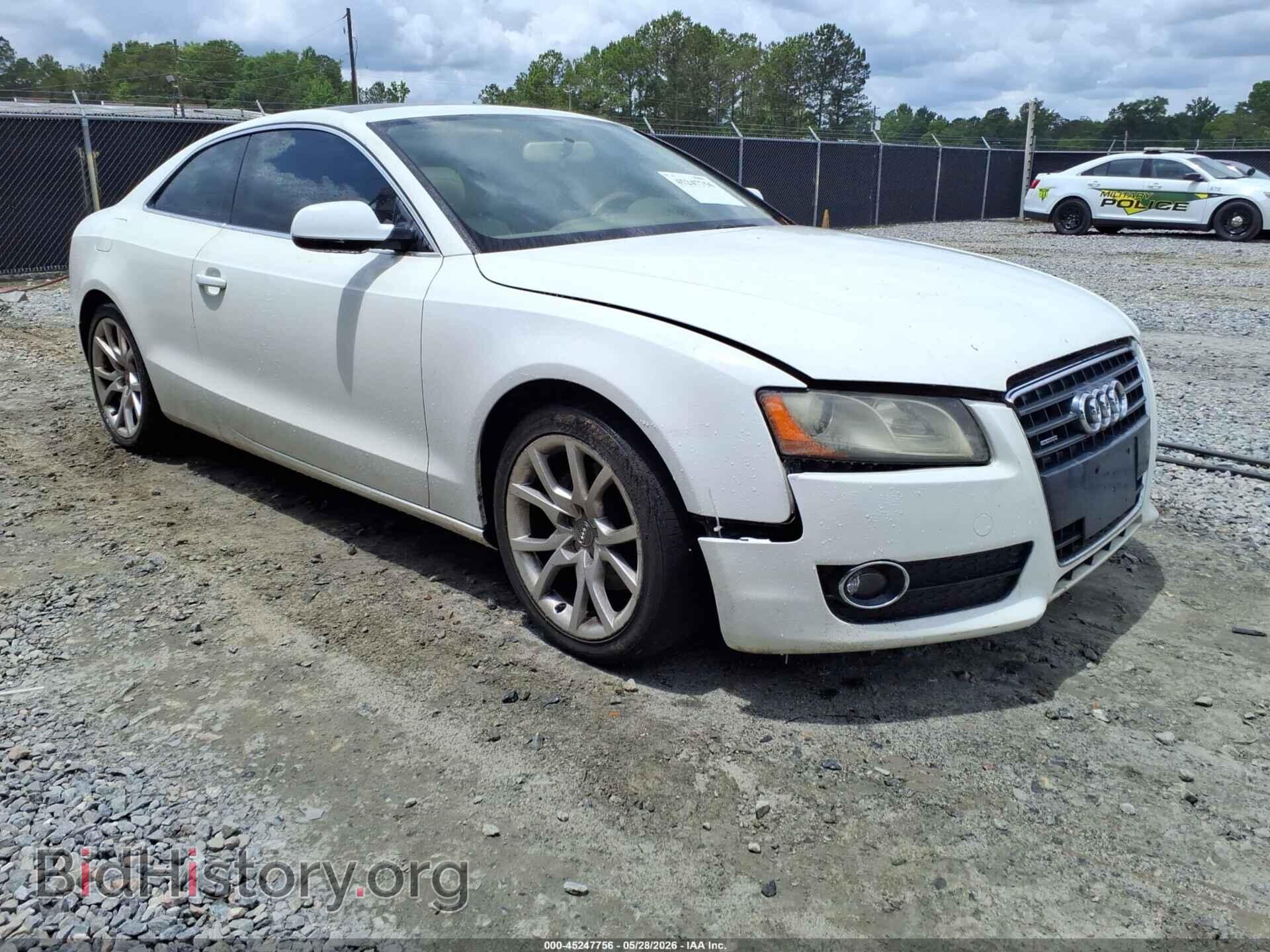 Фотография WAUCFAFR2BA038055 - AUDI A5 2011