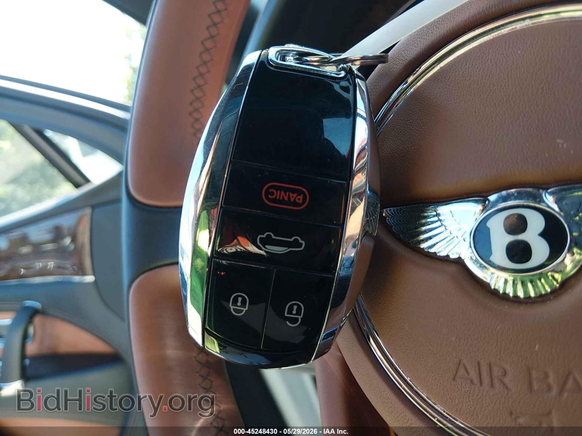 2017 BENTLEY BENTAYGA - VIN: SJAAC2ZV0HC012621 - Фото 11