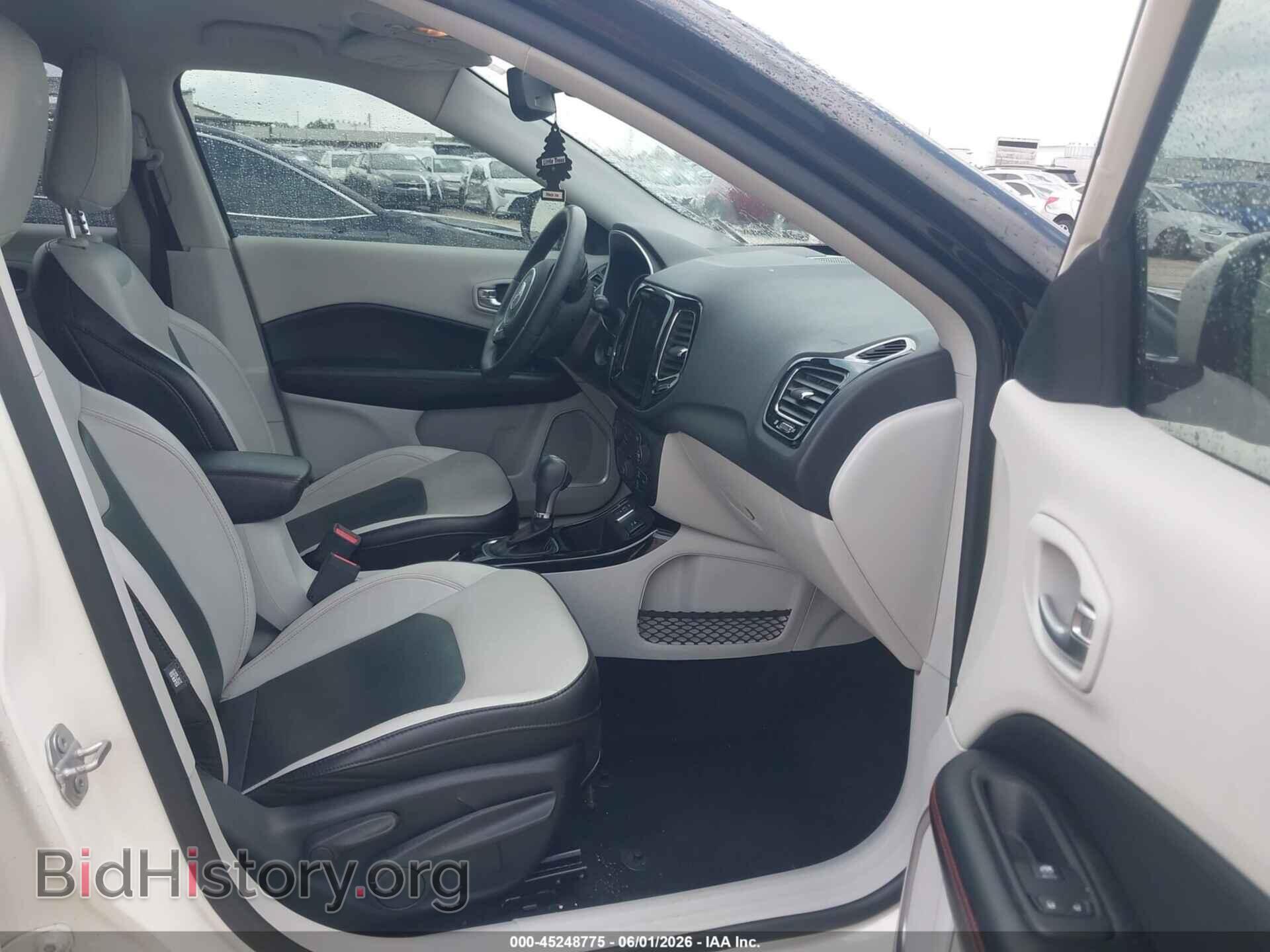 2019 JEEP COMPASS - VIN: 3C4NJCCB6KT749263 - Фото 5