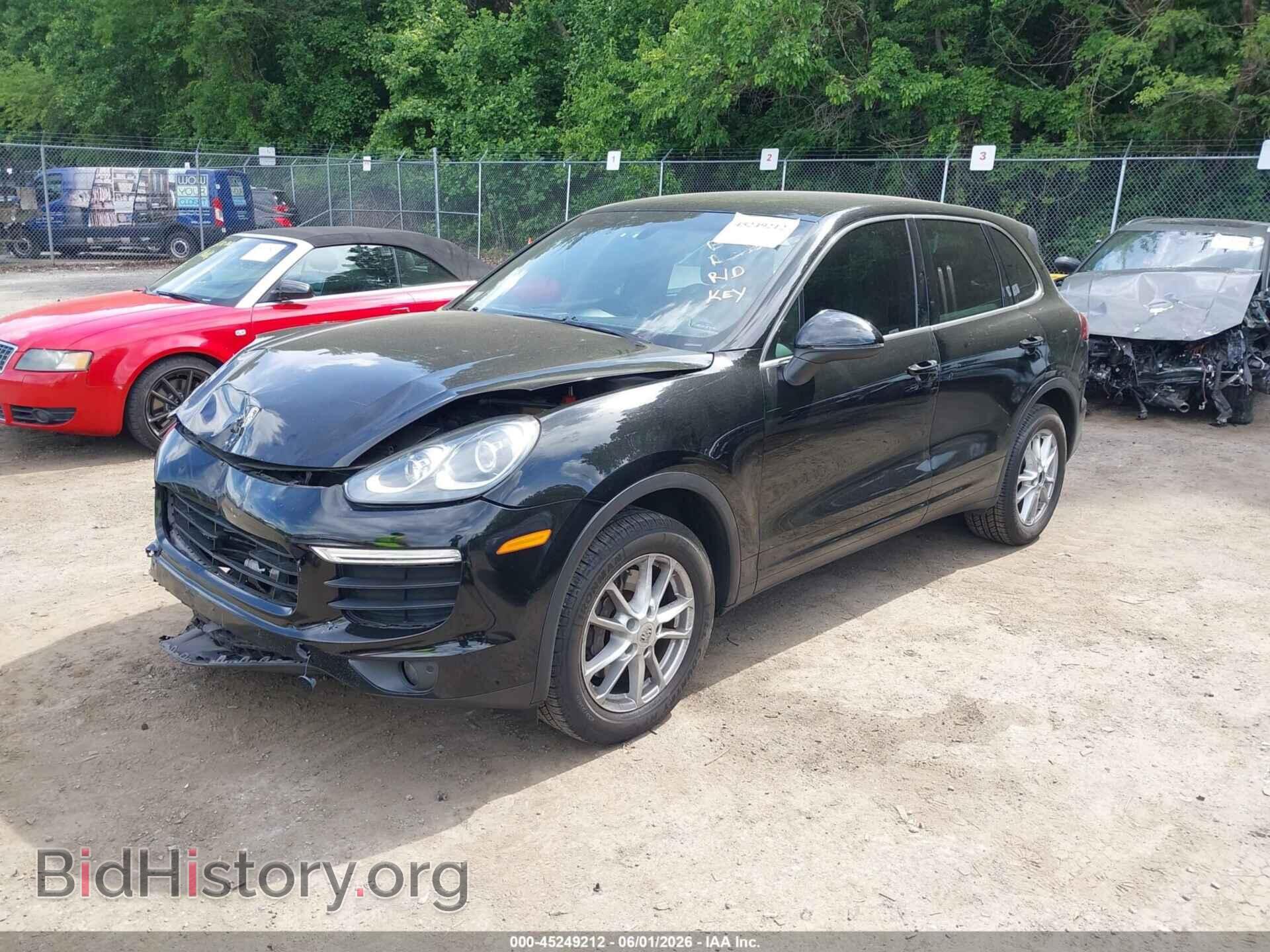 2016 PORSCHE CAYENNE - VIN: WP1AA2A29GLA10546 - Фото 2