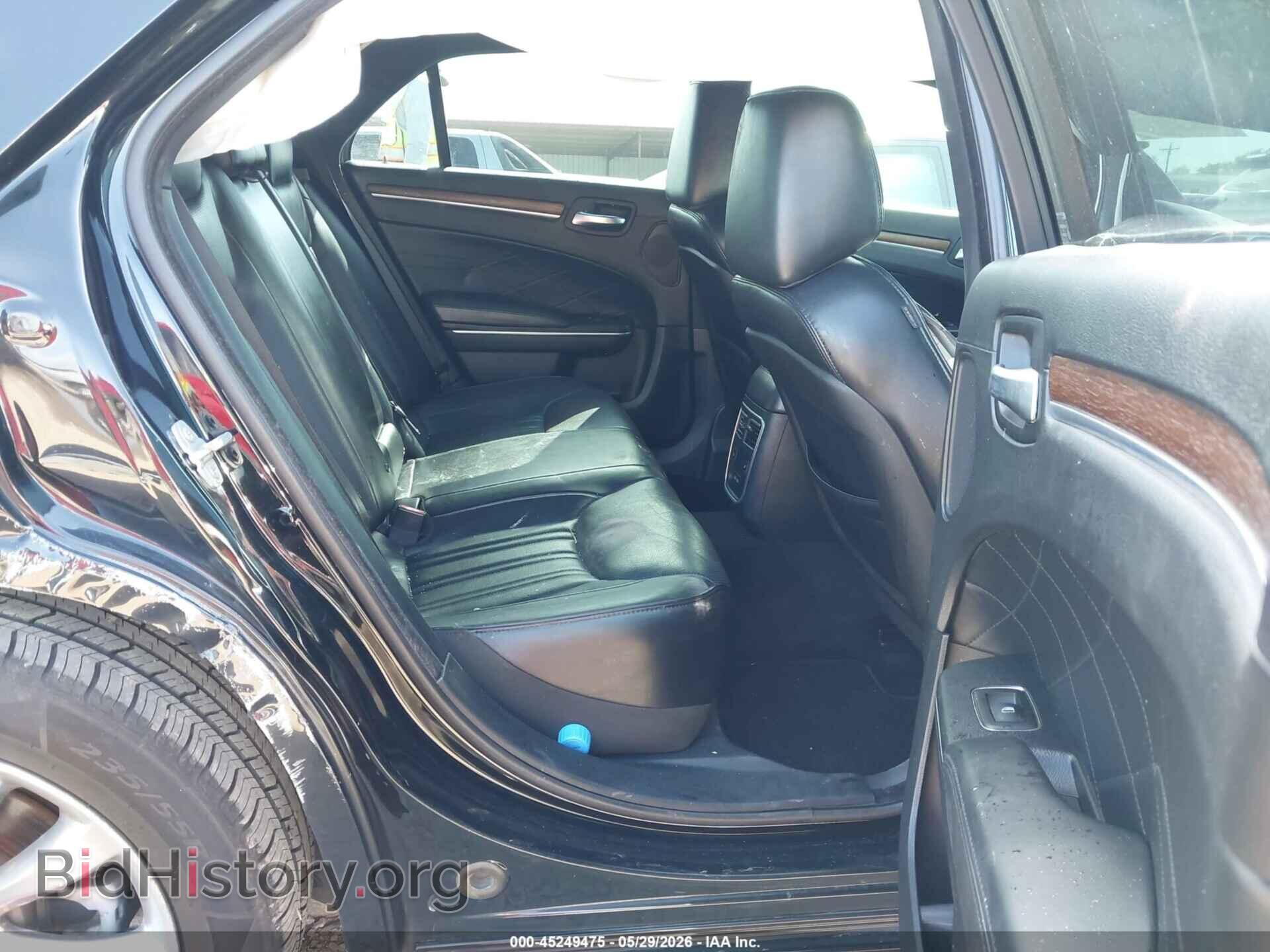 2015 CHRYSLER 300C - VIN: 2C3CCASG4FH736274 - Фото 8