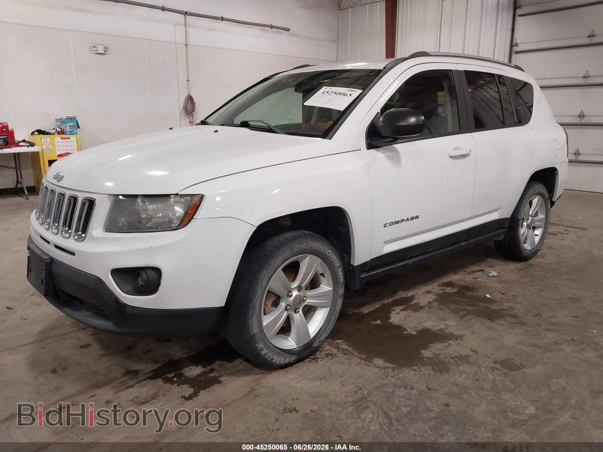 2016 JEEP COMPASS - VIN: 1C4NJDBB5GD549964 - Фото 2