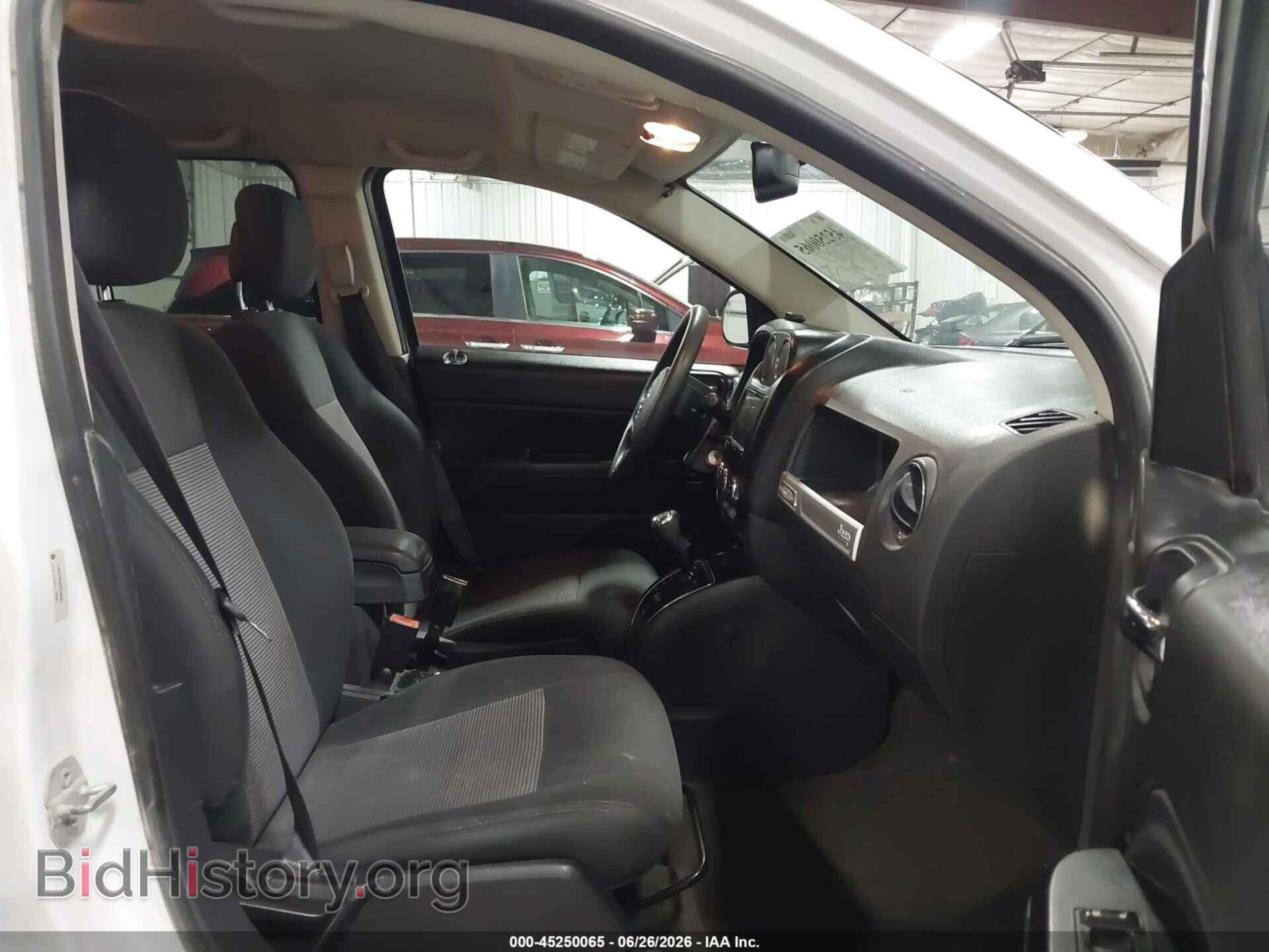2016 JEEP COMPASS - VIN: 1C4NJDBB5GD549964 - Фото 5