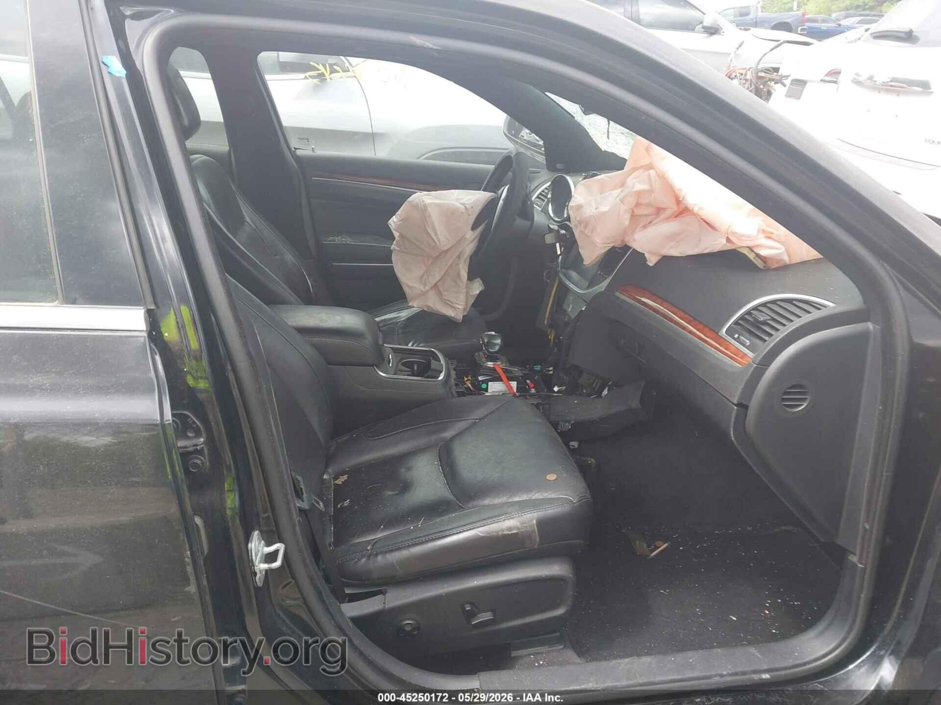 2012 CHRYSLER 300 - VIN: 2C3CCACG1CH176028 - Фото 5