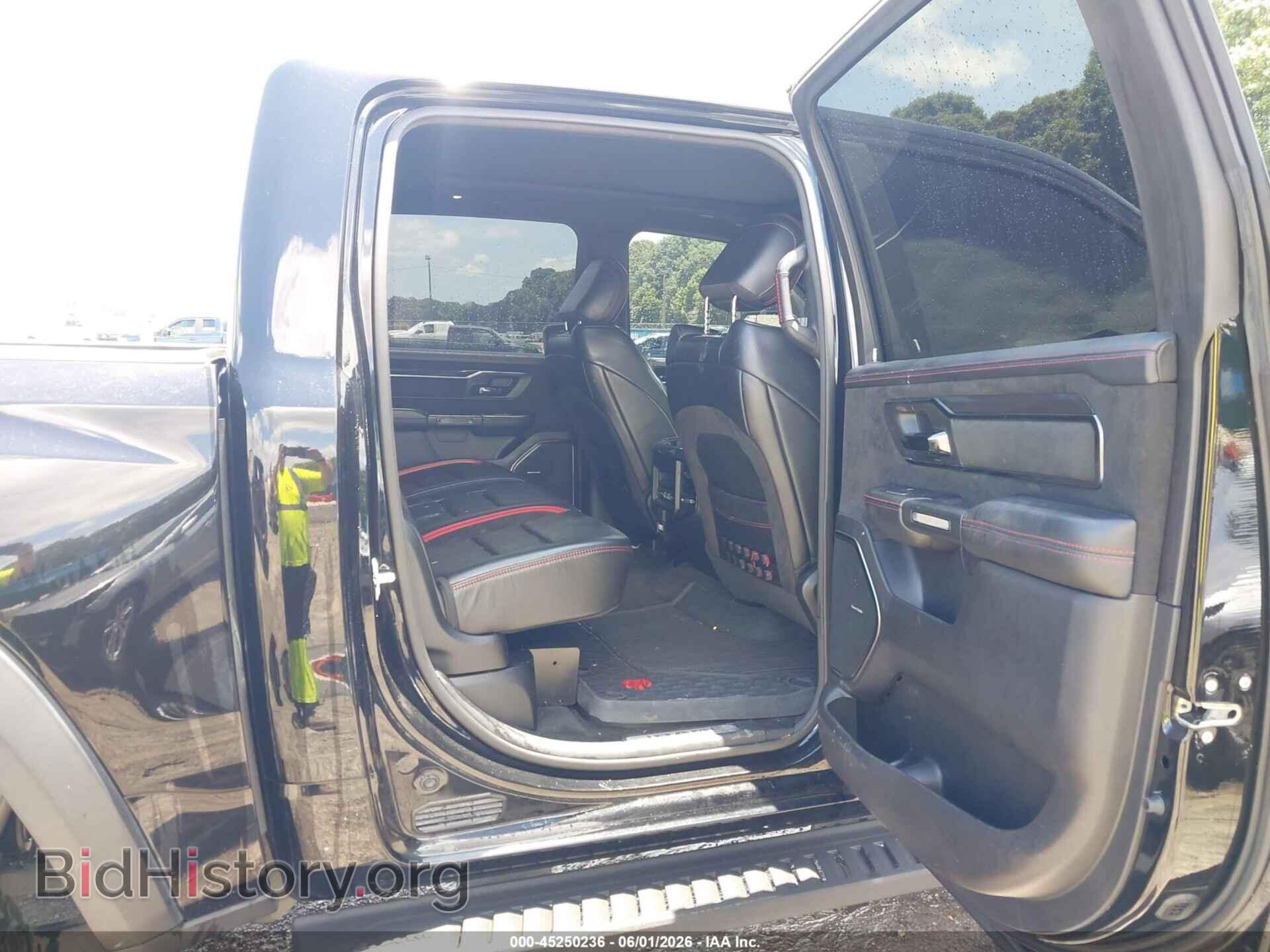 2021 RAM 1500 - VIN: 1C6SRFU9XMN808950 - Фото 8