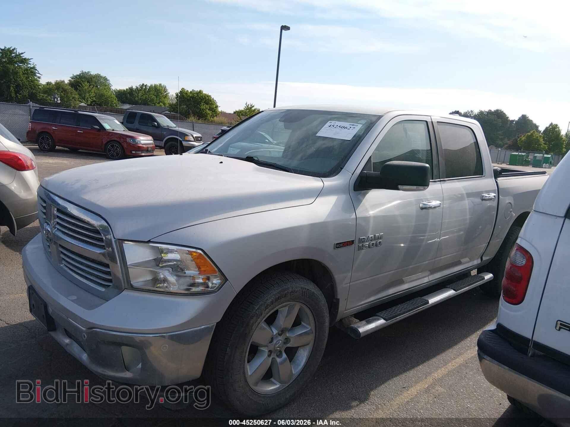 2017 RAM 1500 - VIN: 1C6RR7LM4HS876808 - Фото 2