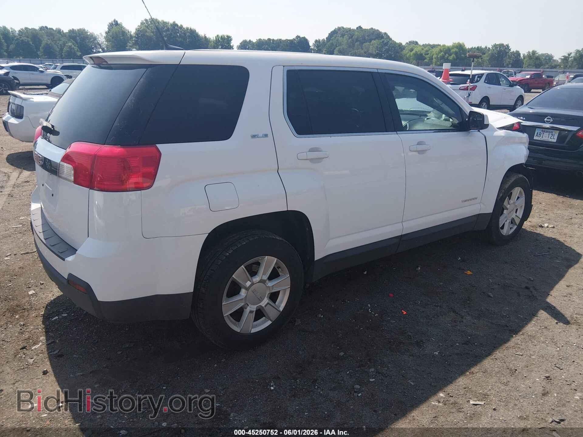 2011 GMC TERRAIN - VIN: 2CTALMEC0B6384561 - Photo 4