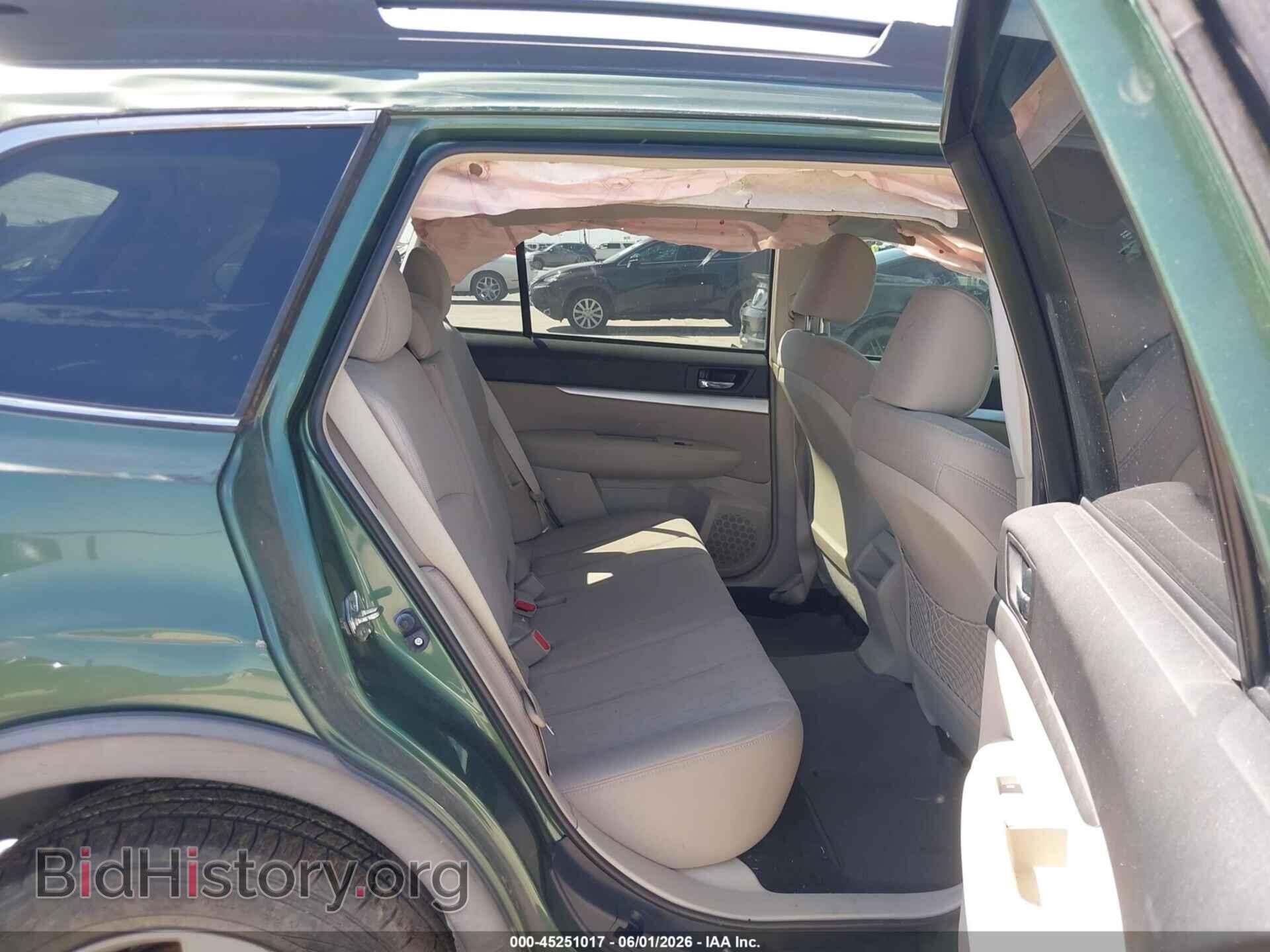 2014 SUBARU OUTBACK - VIN: 4S4BRBCC4E3267059 - Photo 8
