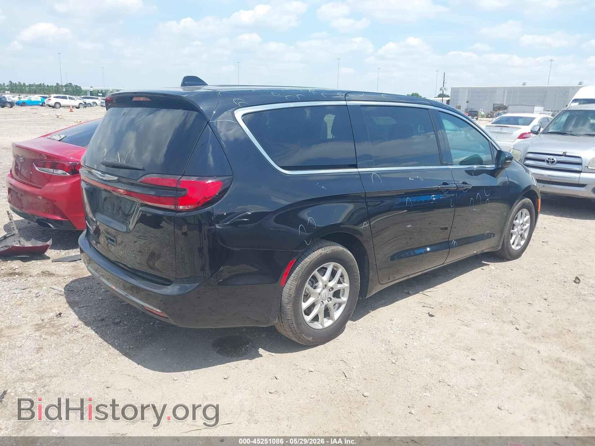 2025 CHRYSLER PACIFICA - VIN: 2C4RC1BG4SR594986 - Photo 4
