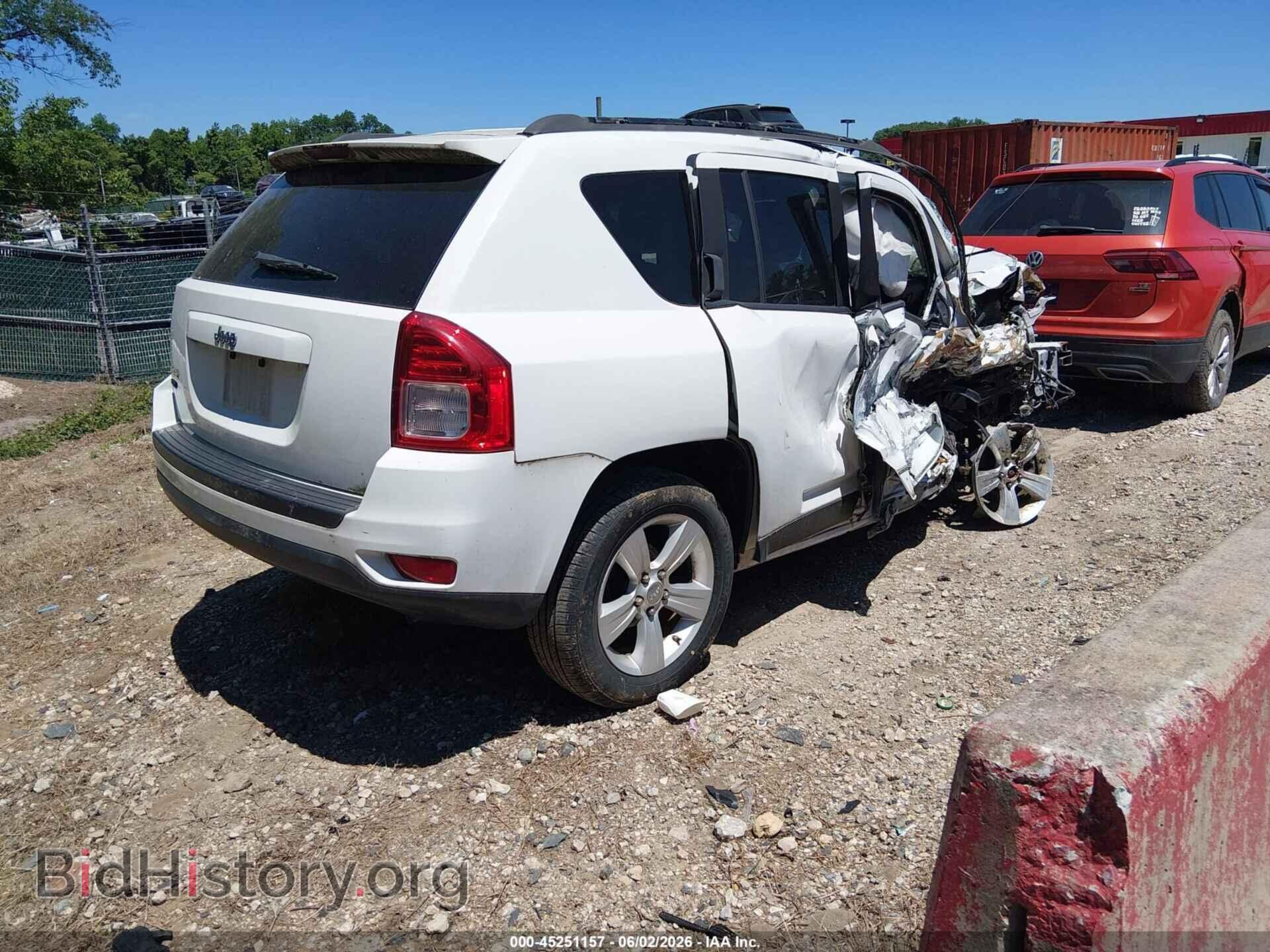 2012 JEEP COMPASS - VIN: 1C4NJDBB7CD658128 - Photo 4