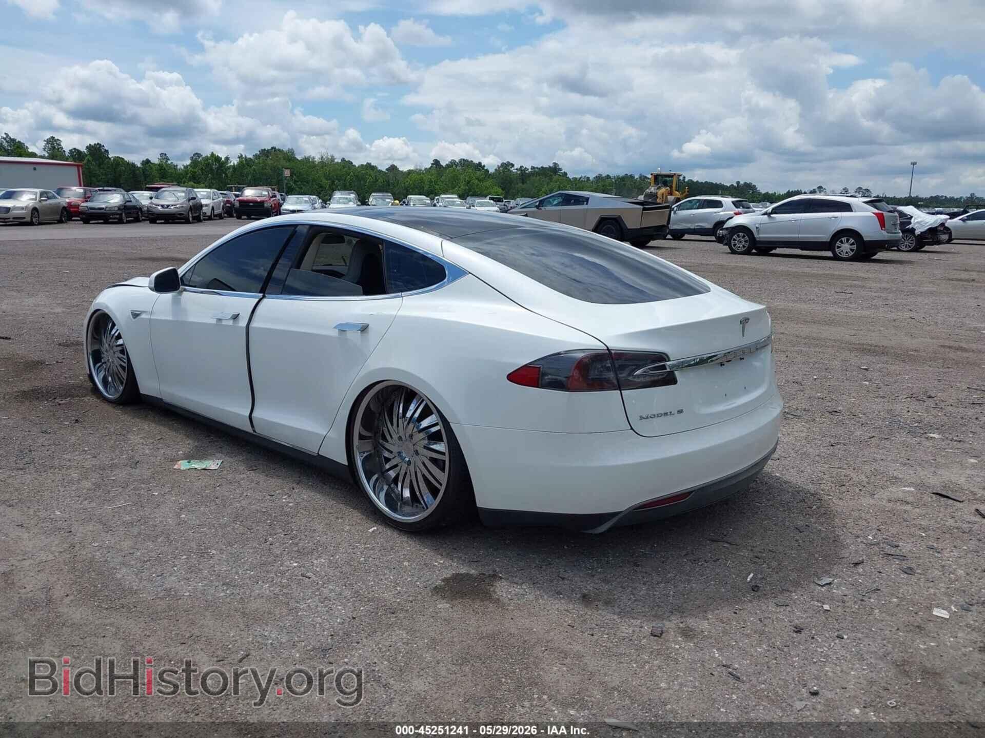 2013 TESLA MODEL S - VIN: 5YJSA1CN5DFP20811 - Photo 3