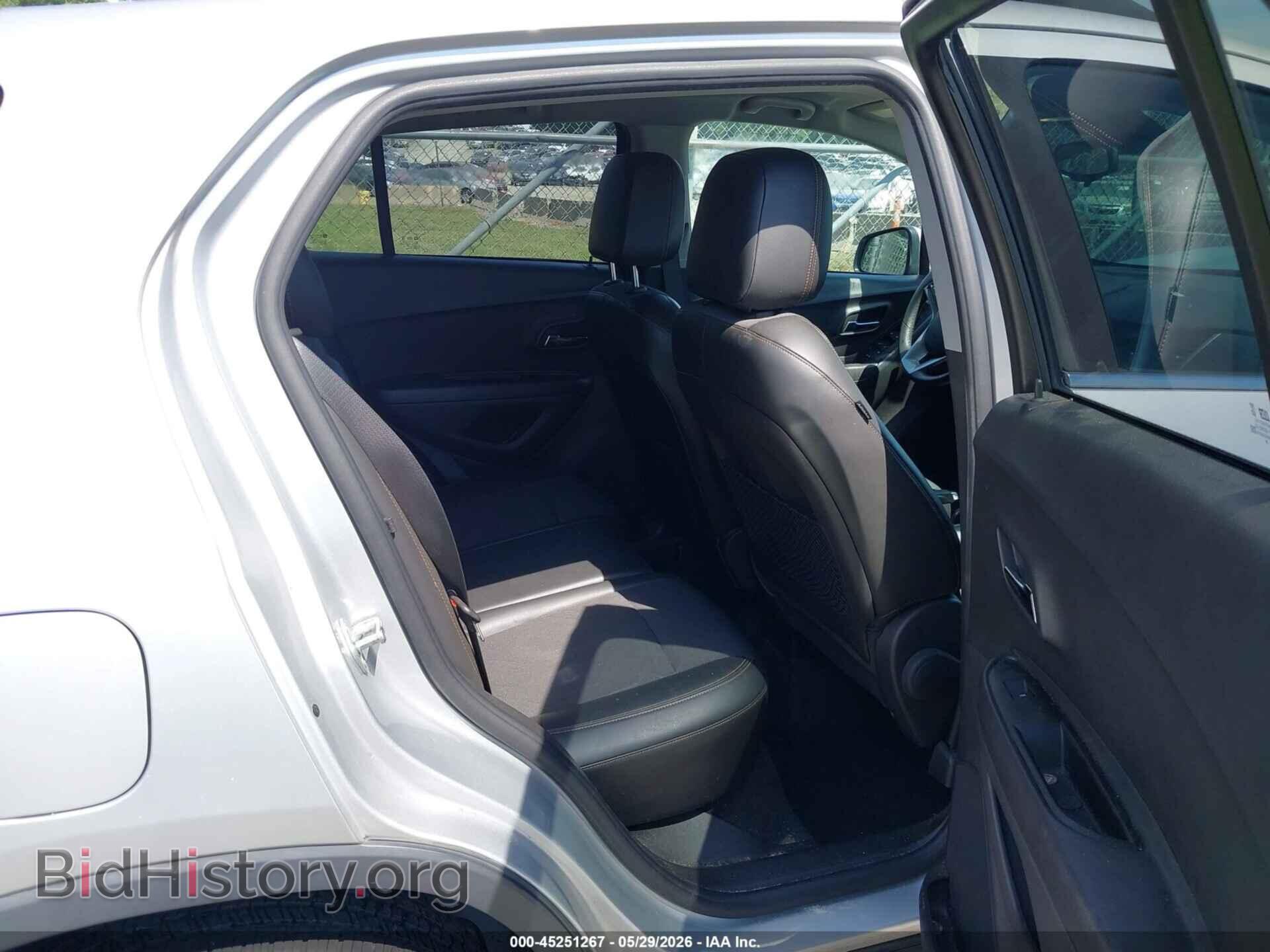 2019 CHEVROLET TRAX - VIN: KL7CJPSB7KB838192 - Фото 8