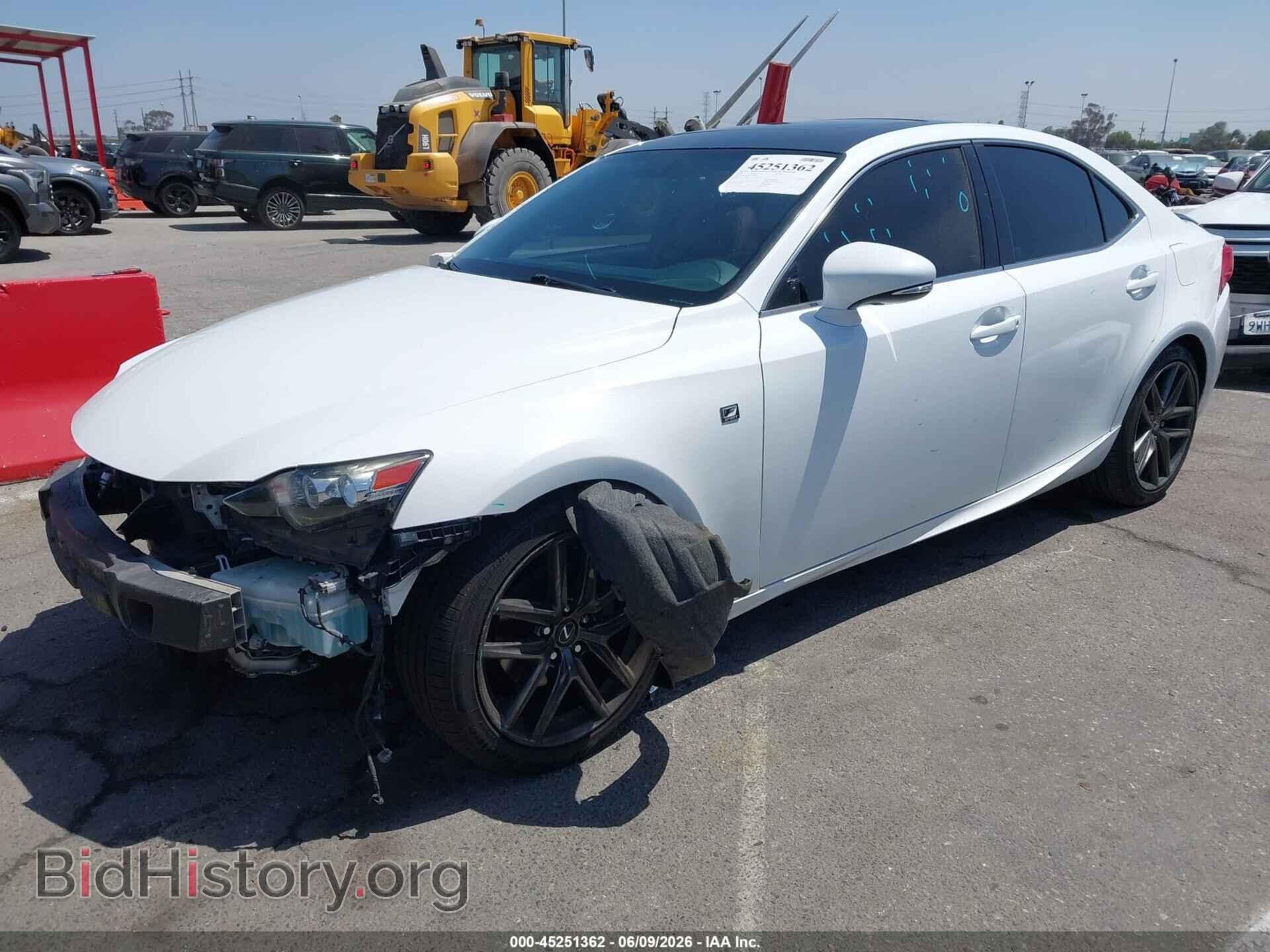 2015 LEXUS IS 250 - VIN: JTHBF1D27F5073398 - Photo 2