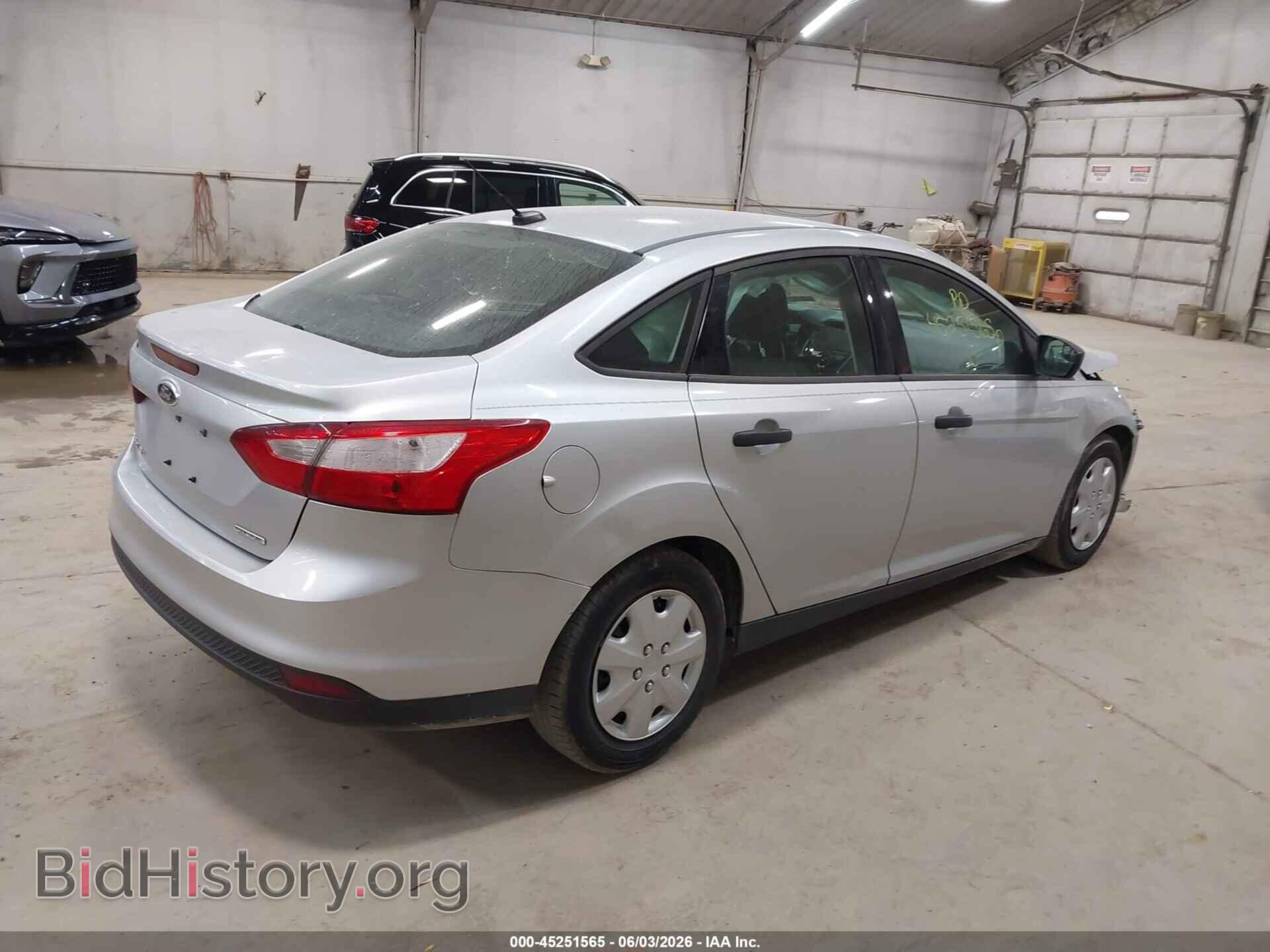 2013 FORD FOCUS - VIN: 1FADP3E26DL180796 - Photo 4