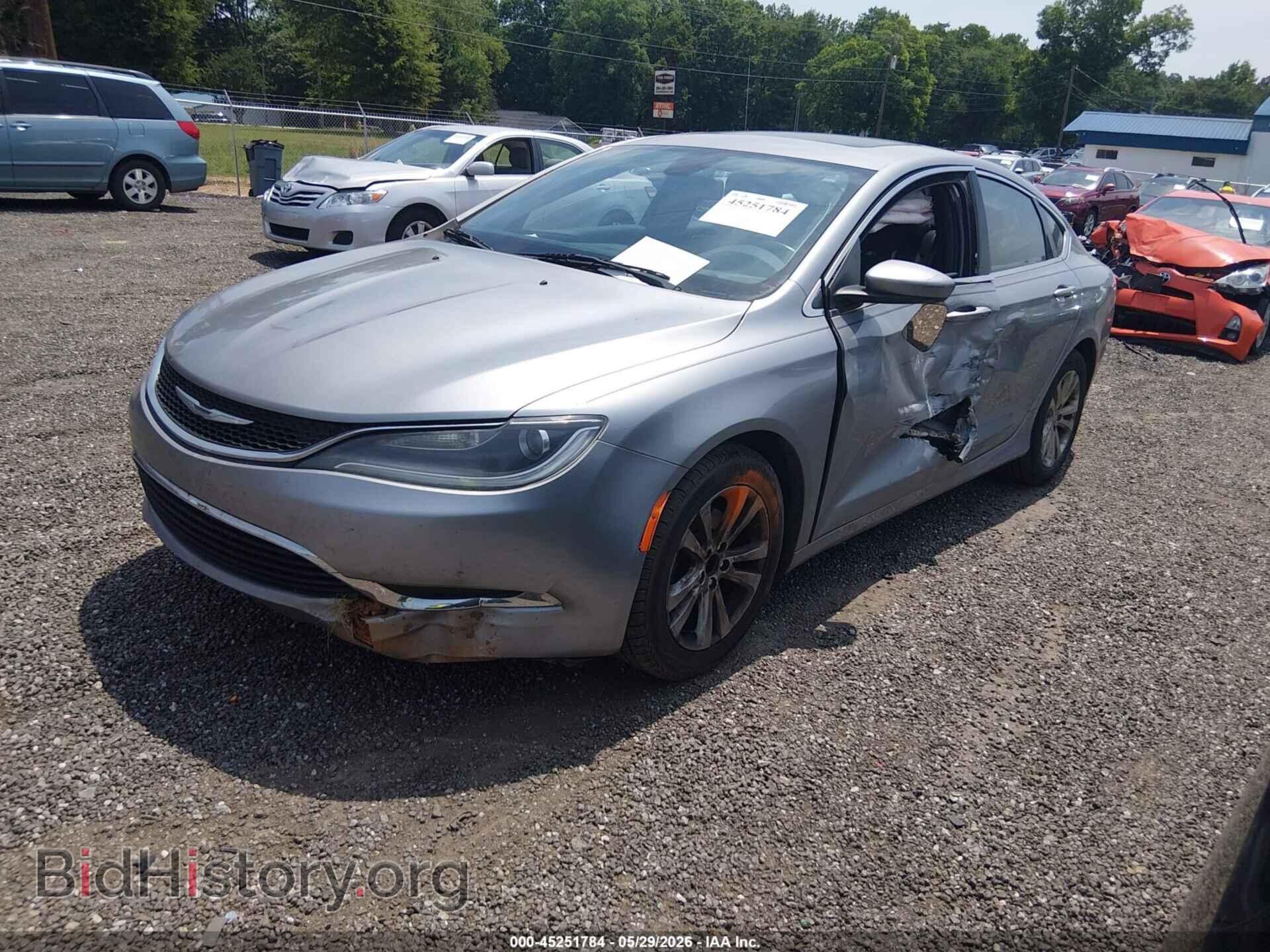 2015 CHRYSLER 200 - VIN: 1C3CCCAB5FN621062 - Фото 2
