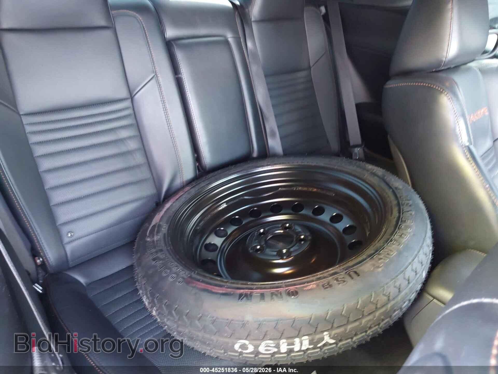 2015 DODGE CHALLENGER - VIN: 2C3CDZBT4FH839476 - Фото 8