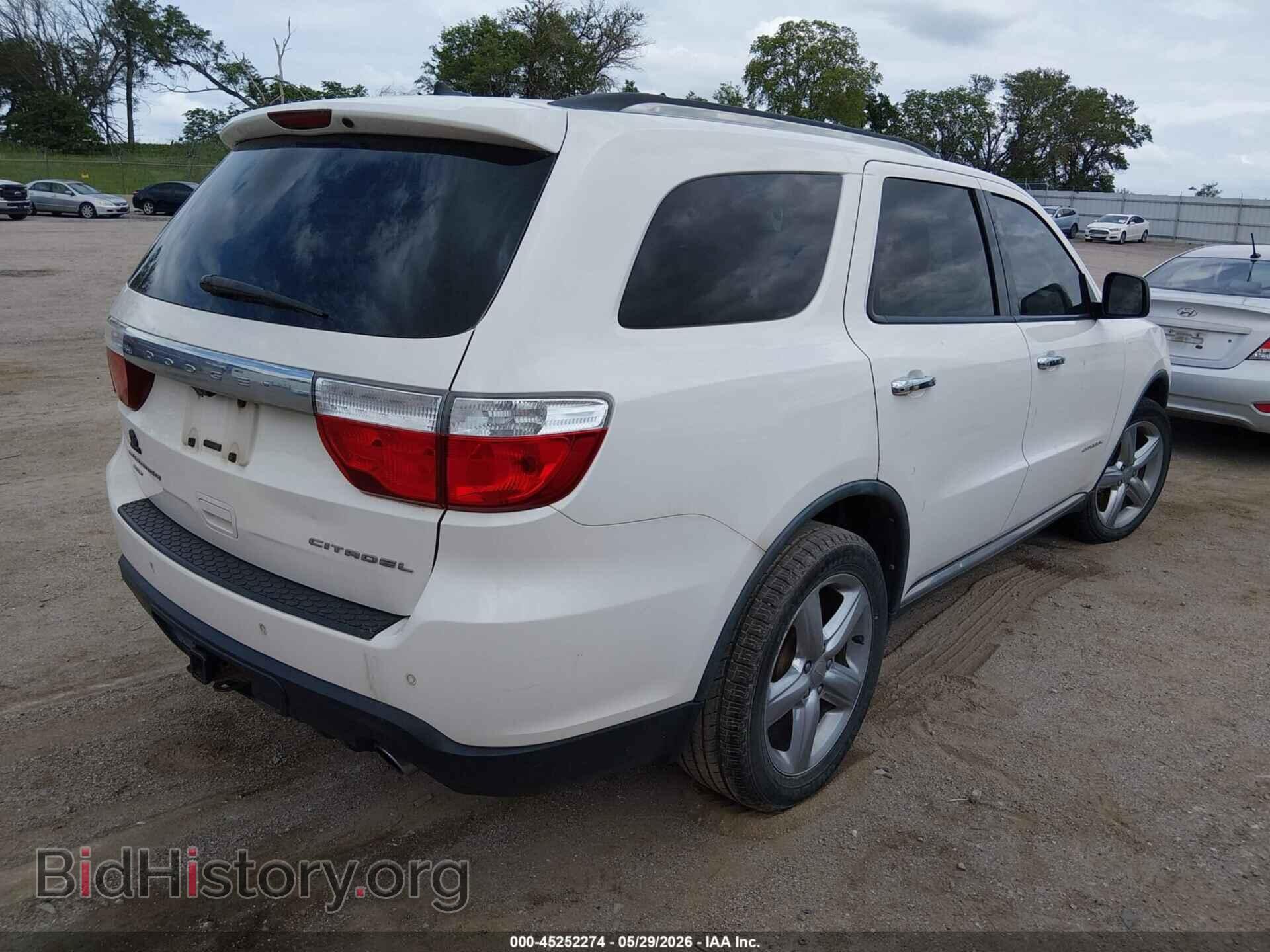 2011 DODGE DURANGO - VIN: 1D4SE5GT2BC594456 - Photo 4