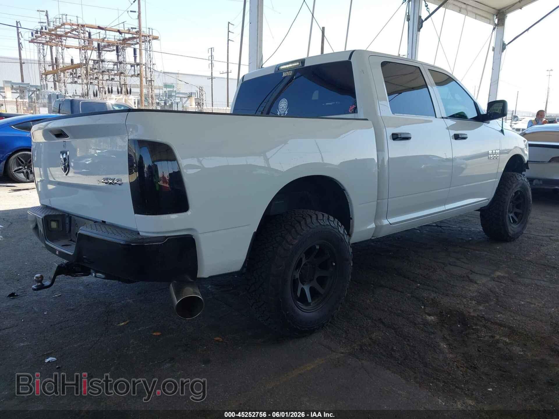 2018 RAM 1500 - VIN: 1C6RR7KG6JS306732 - Photo 4