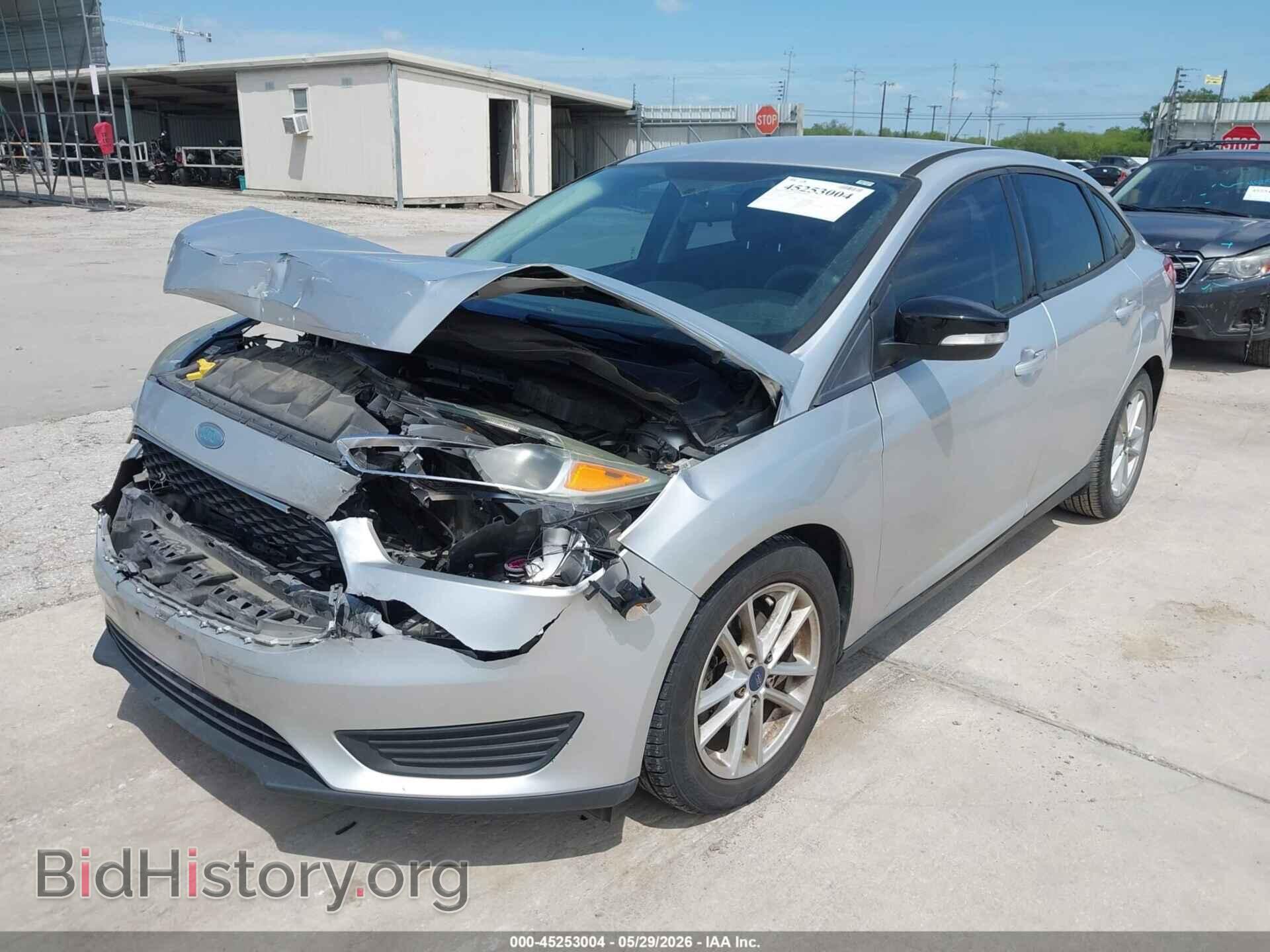 2017 FORD FOCUS - VIN: 1FADP3F2XHL214131 - Фото 2
