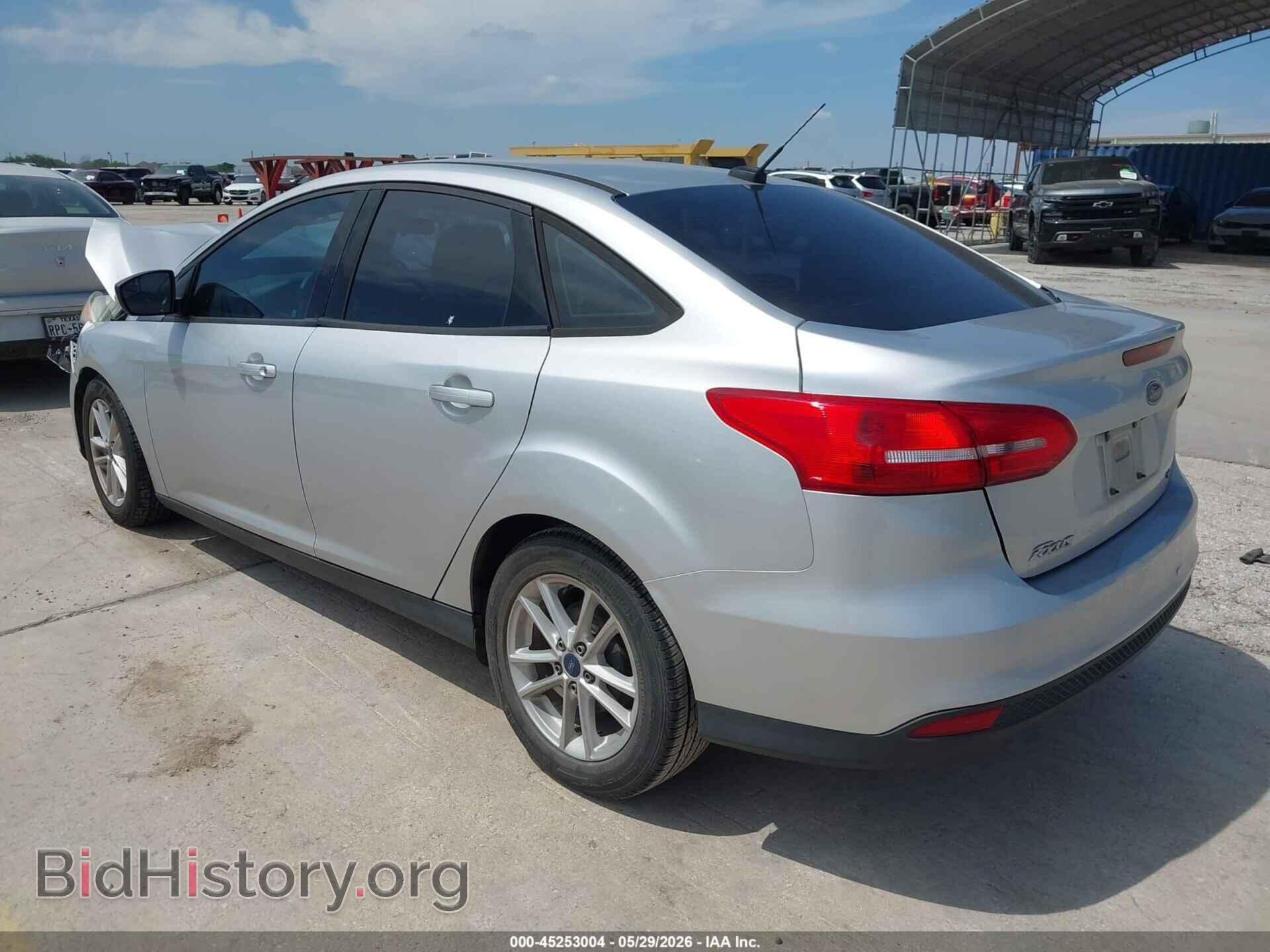 2017 FORD FOCUS - VIN: 1FADP3F2XHL214131 - Фото 3