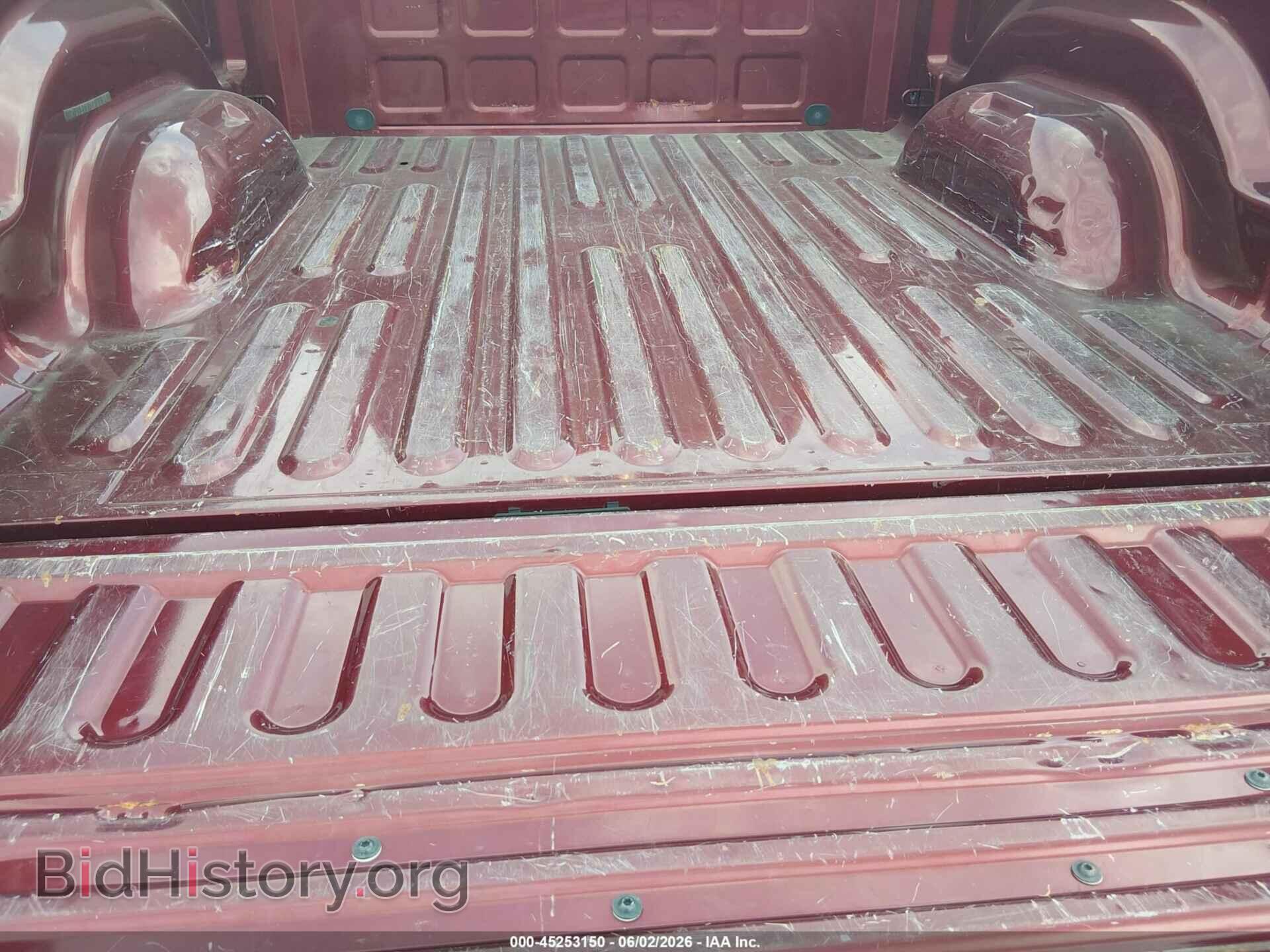 2018 RAM 1500 - VIN: 1C6RR7FG6JS326098 - Фото 6