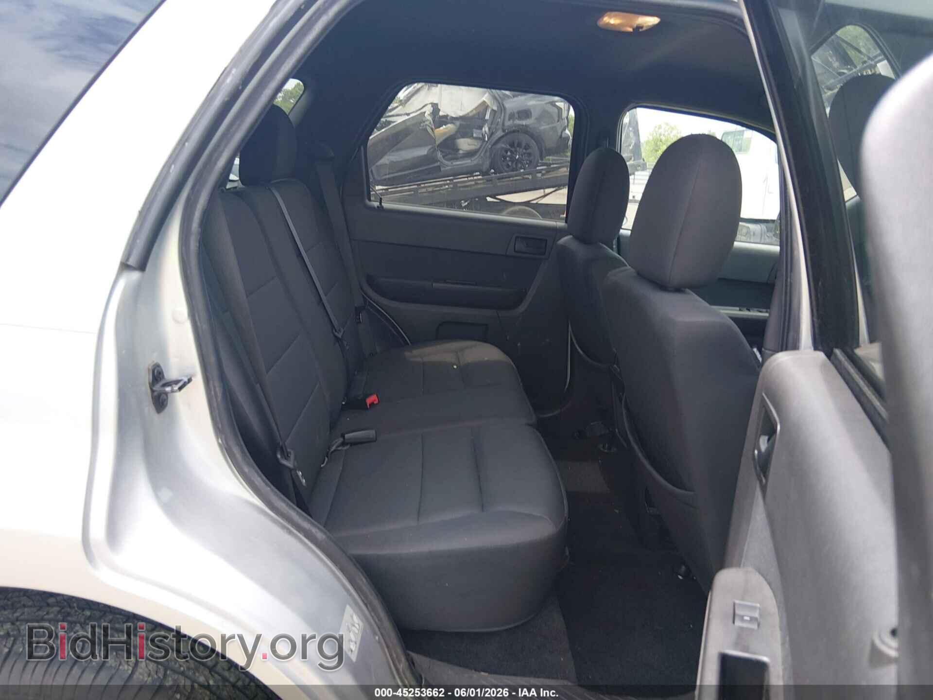 2010 FORD ESCAPE - VIN: 1FMCU9DGXAKD04855 - Фото 8