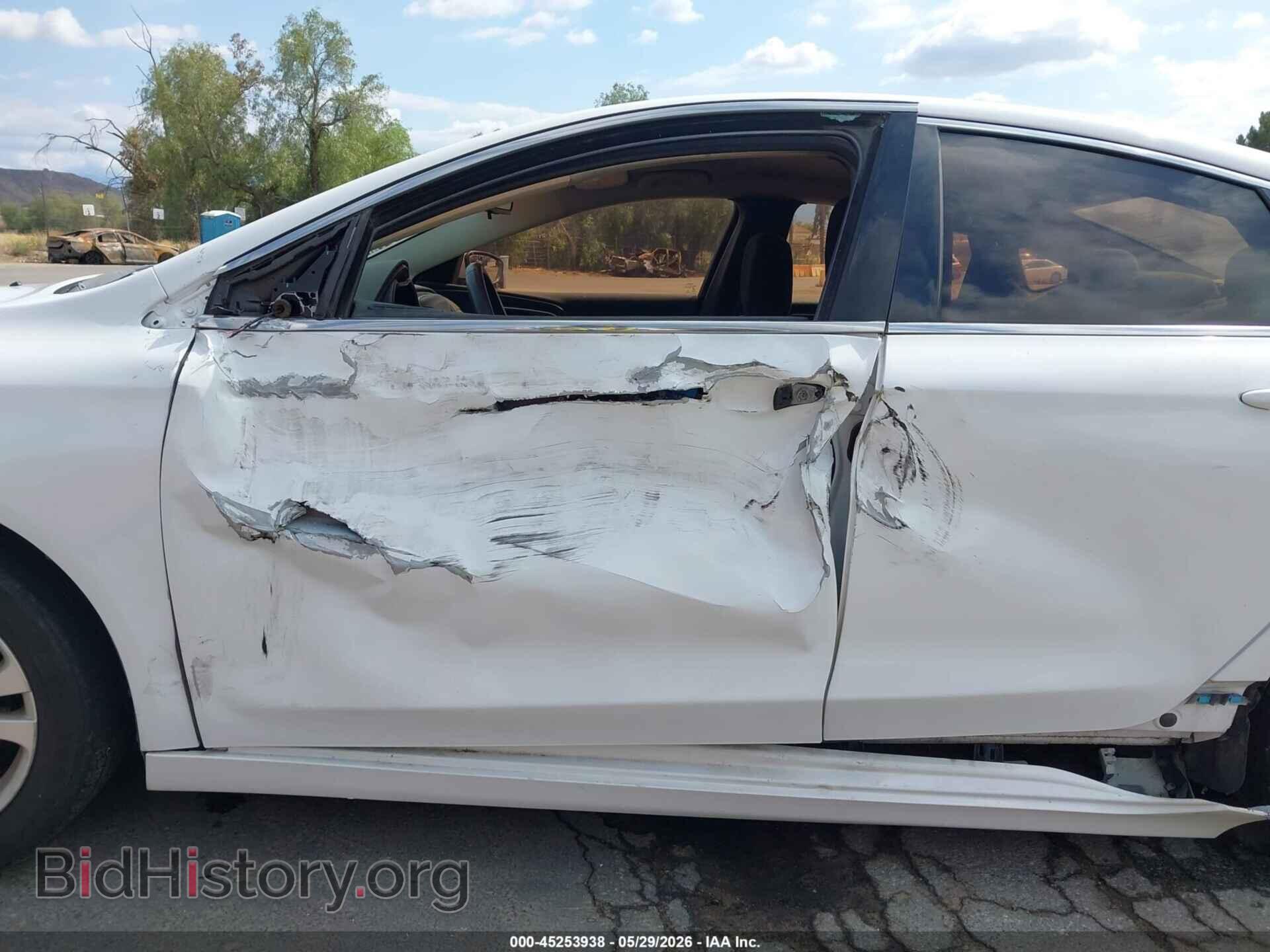 2015 CHRYSLER 200 - VIN: 1C3CCCAB2FN711236 - Фото 12