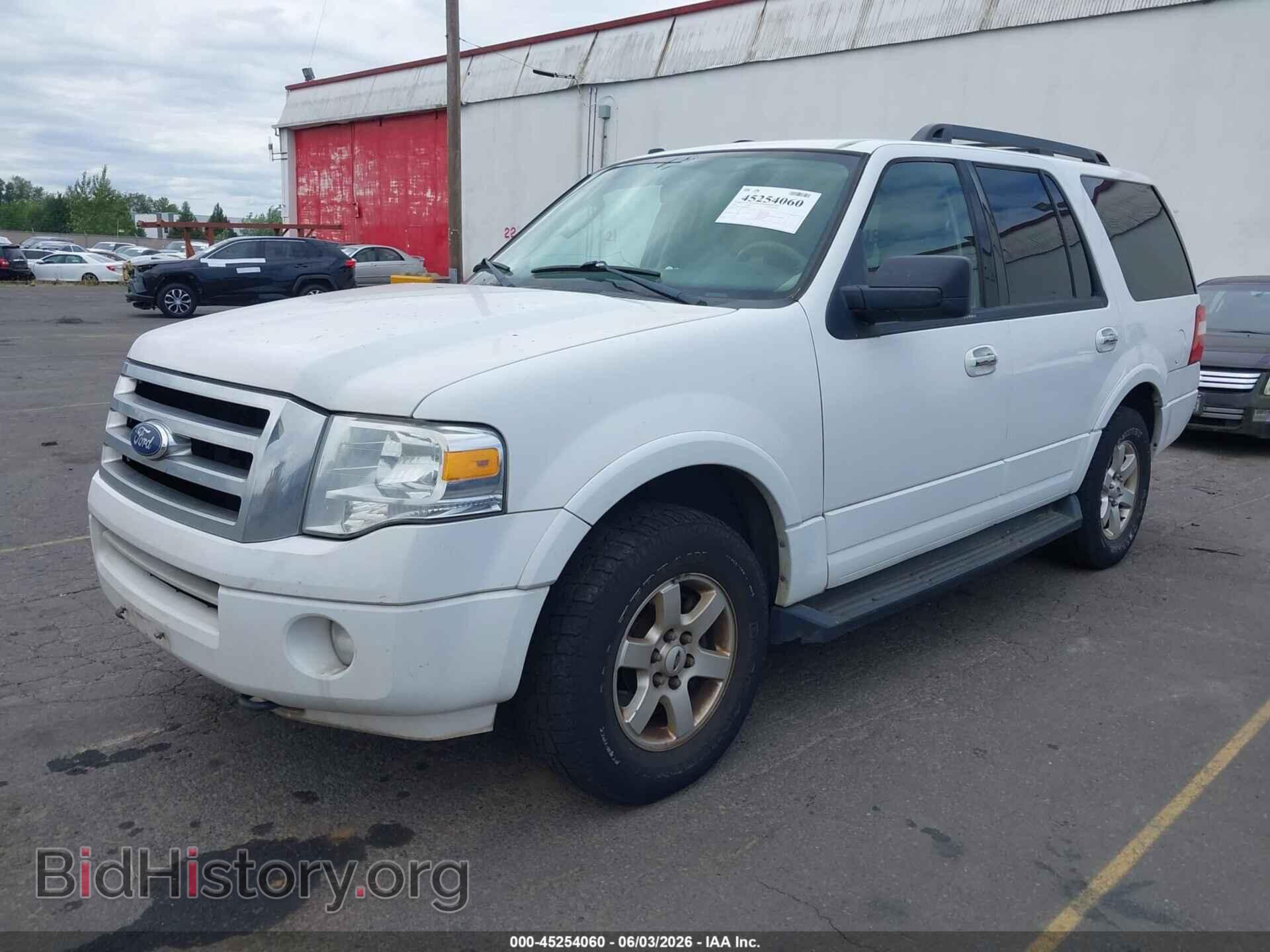 2011 FORD EXPEDITION - VIN: 1FMJU1J56BEF55352 - Photo 2