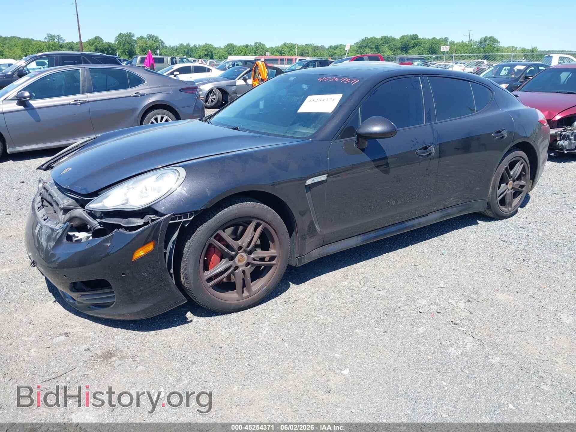 2010 PORSCHE PANAMERA - VIN: WP0AB2A76AL063092 - Photo 2