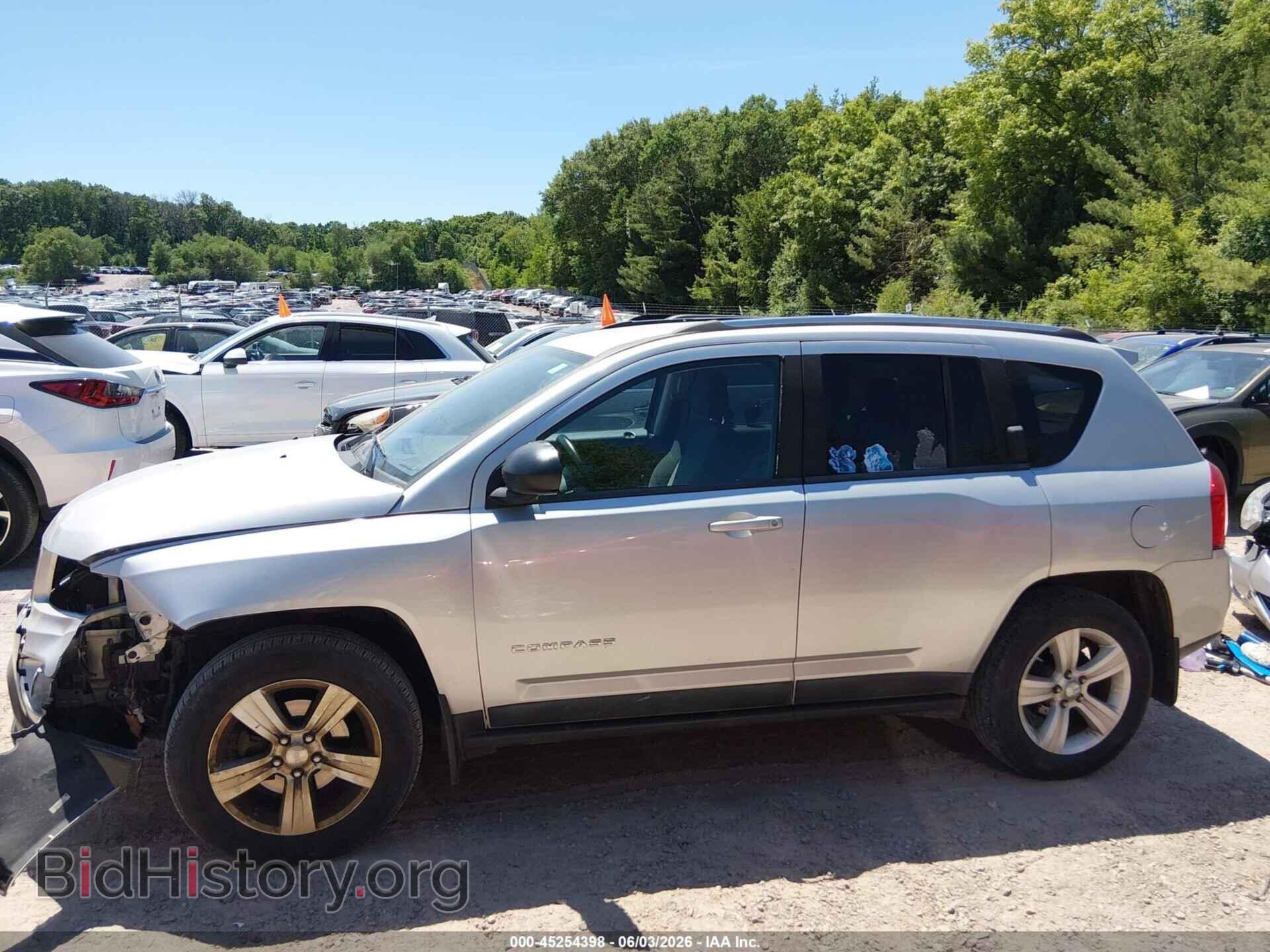 2011 JEEP COMPASS - VIN: 1J4NF1FB8BD263880 - Photo 14