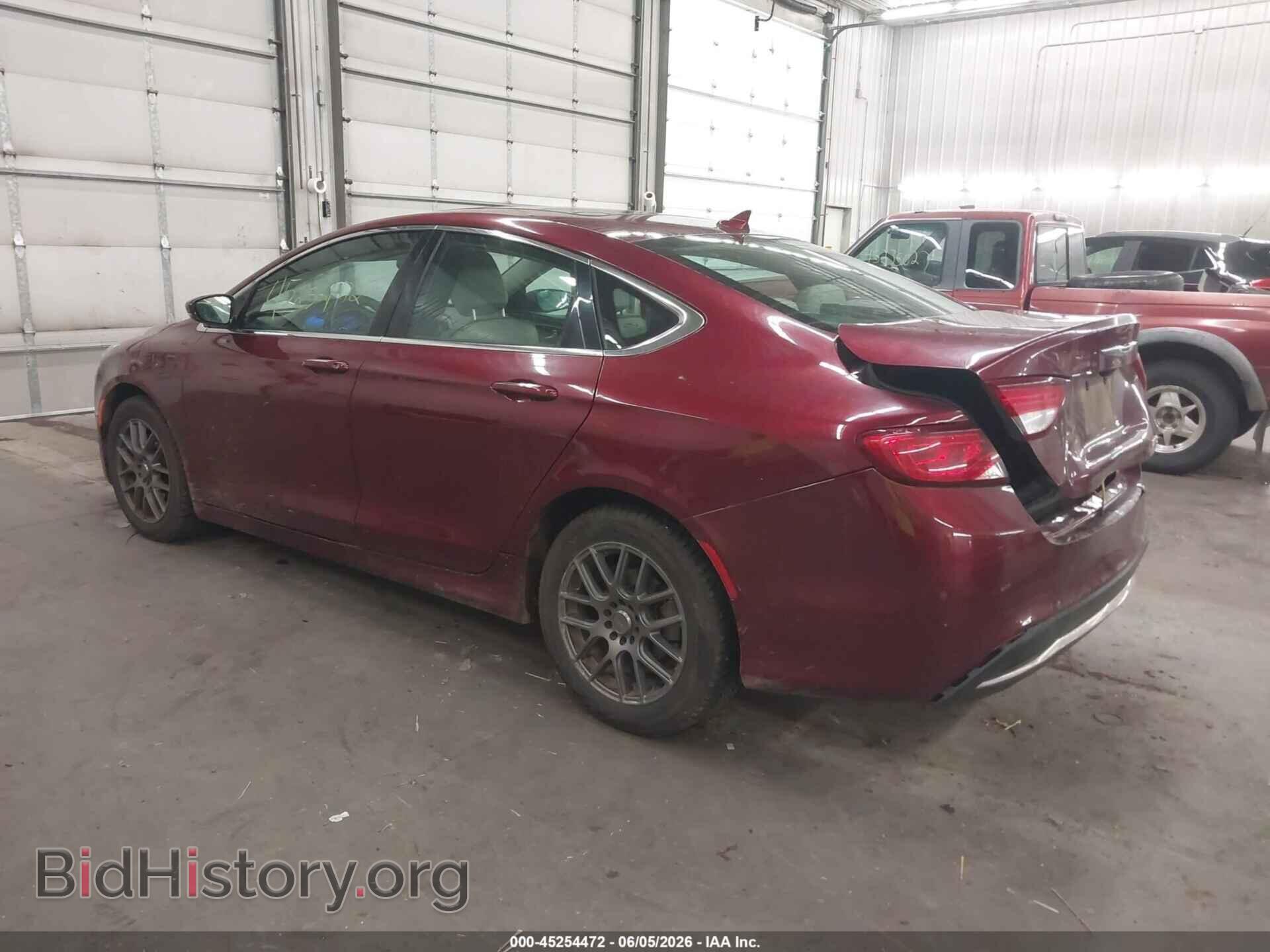 2015 CHRYSLER 200 - VIN: 1C3CCCCBXFN564712 - Photo 3