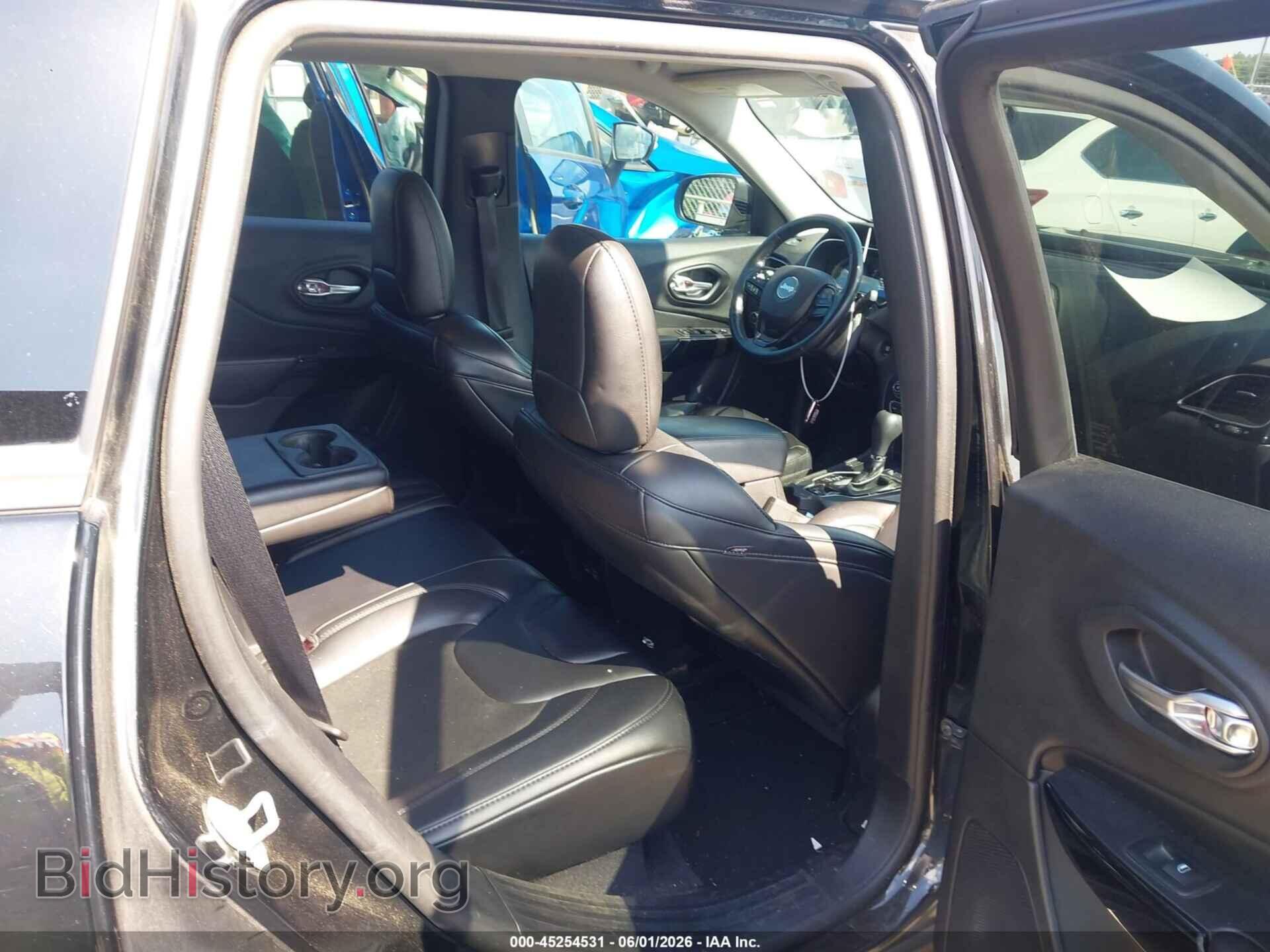 2021 JEEP CHEROKEE - VIN: 1C4PJLLB9MD173394 - Фото 8
