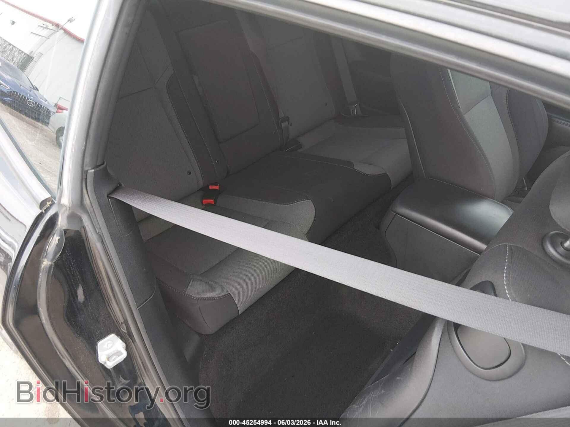2015 DODGE CHALLENGER - VIN: 2C3CDZAT9FH894782 - Photo 8