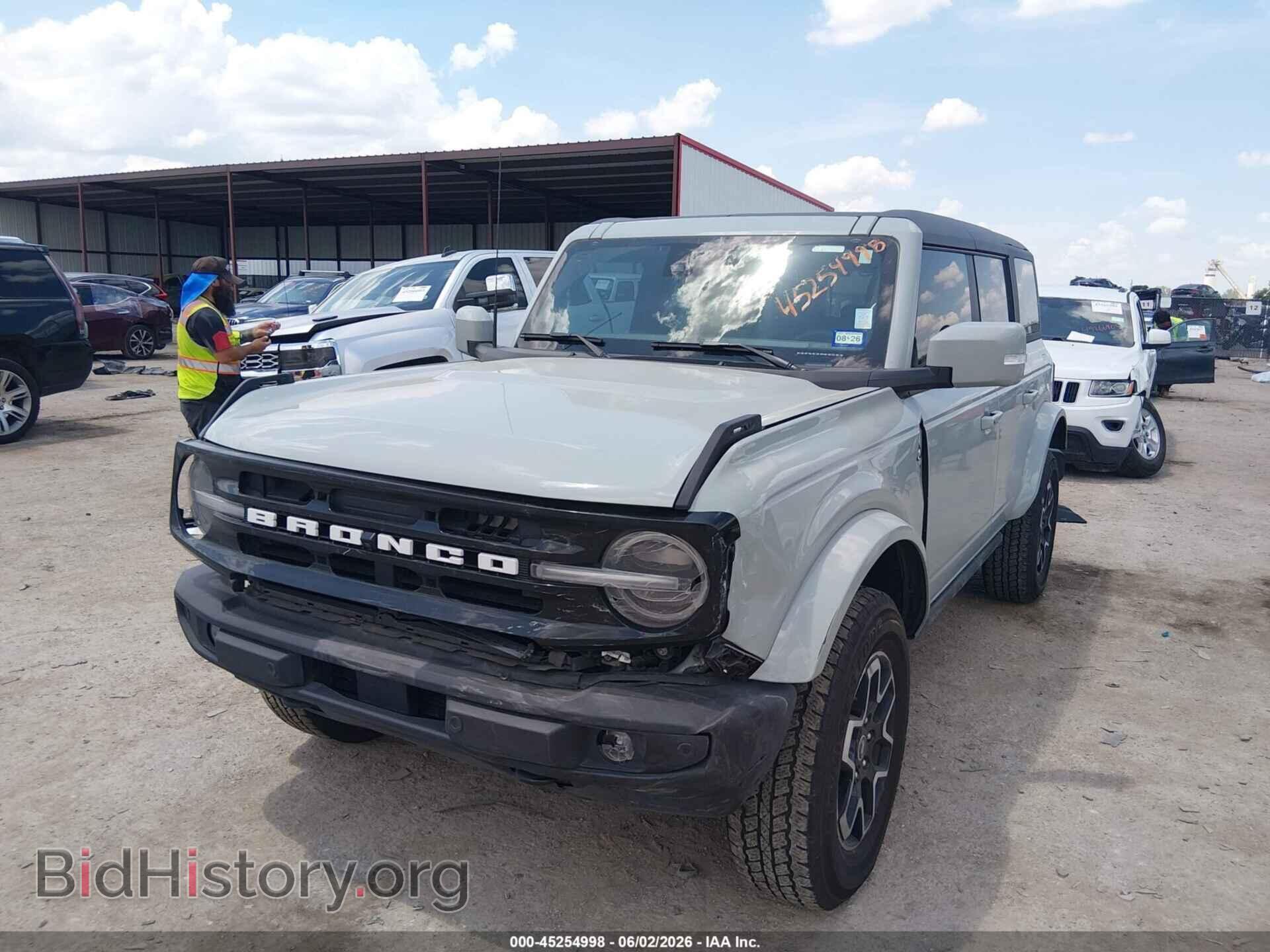 2024 FORD BRONCO - VIN: 1FMDE8BH3RLA70815 - Фото 2