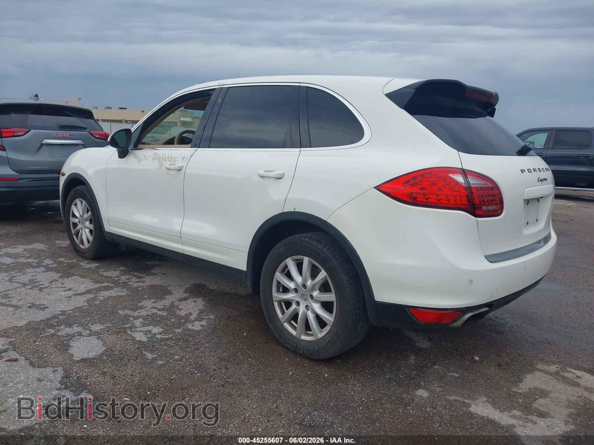 2012 PORSCHE CAYENNE - VIN: WP1AA2A24CLA04325 - Photo 3