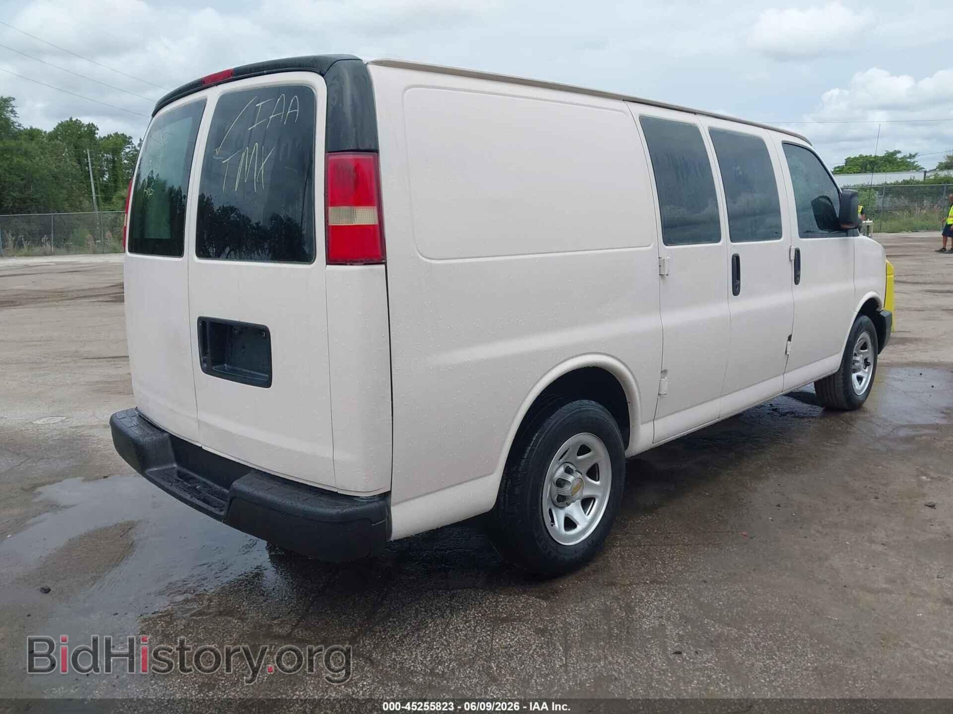 2006 CHEVROLET EXPRESS - VIN: 1GCFG15X361237182 - Photo 4