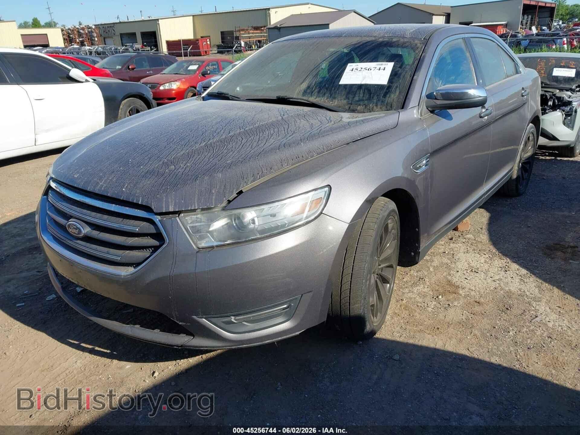 2013 FORD TAURUS - VIN: 1FAHP2F81DG232147 - Фото 2