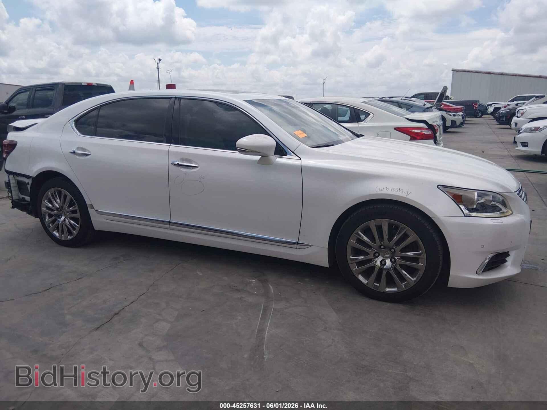 2017 LEXUS LS 460 - VIN: JTHGL5EF2H5057717 - Photo 14