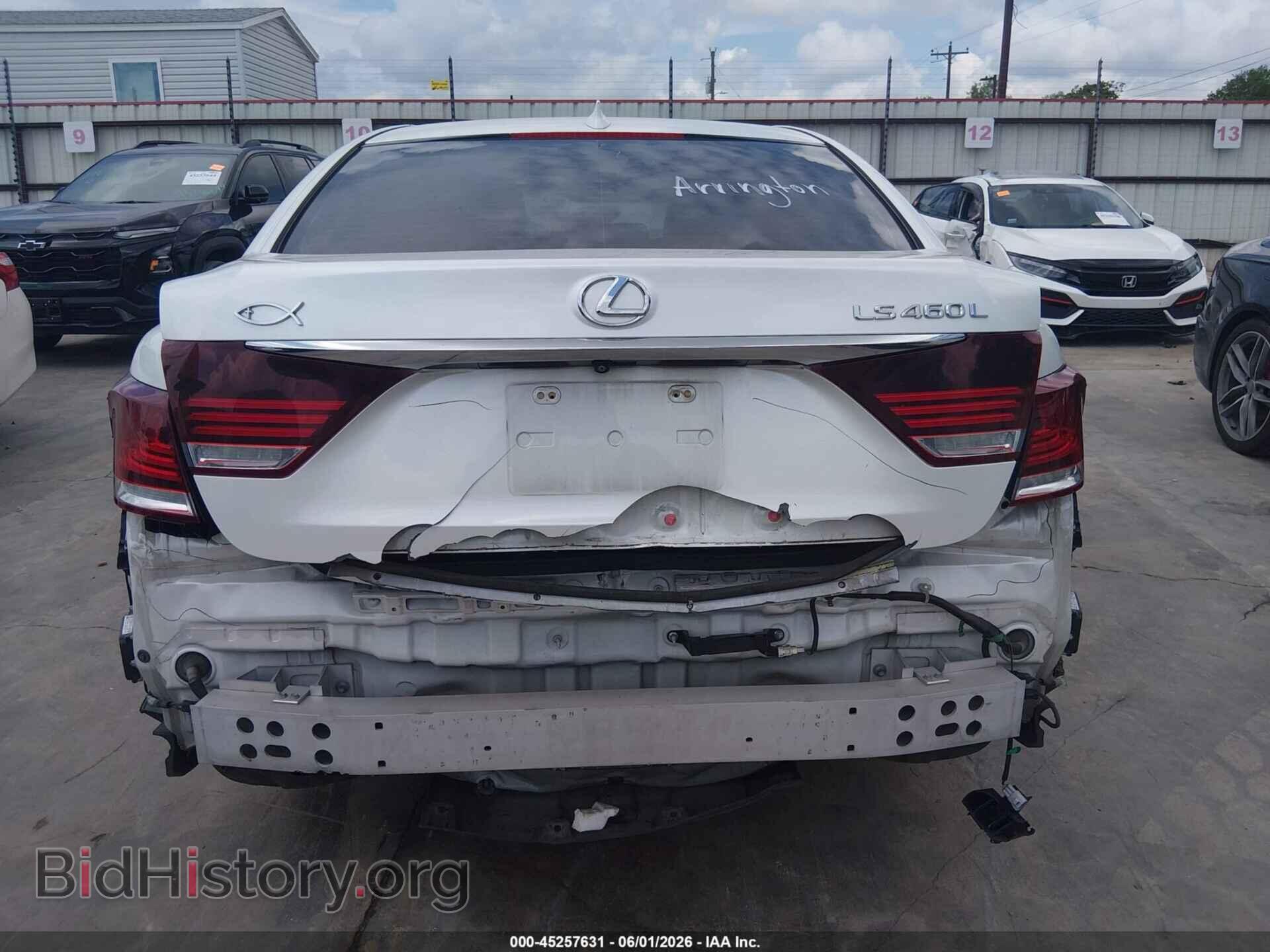 2017 LEXUS LS 460 - VIN: JTHGL5EF2H5057717 - Photo 17