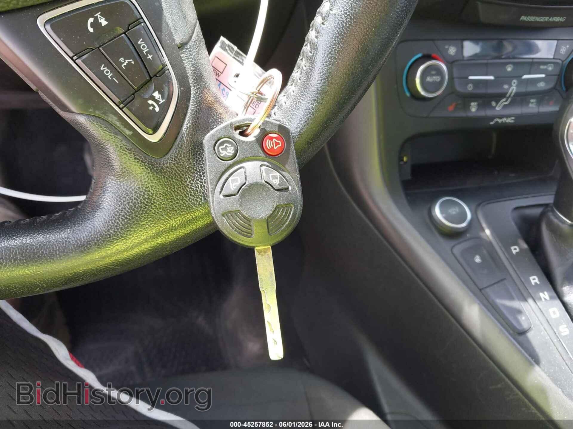 2017 FORD FOCUS - VIN: 1FADP3M29HL301263 - Photo 11