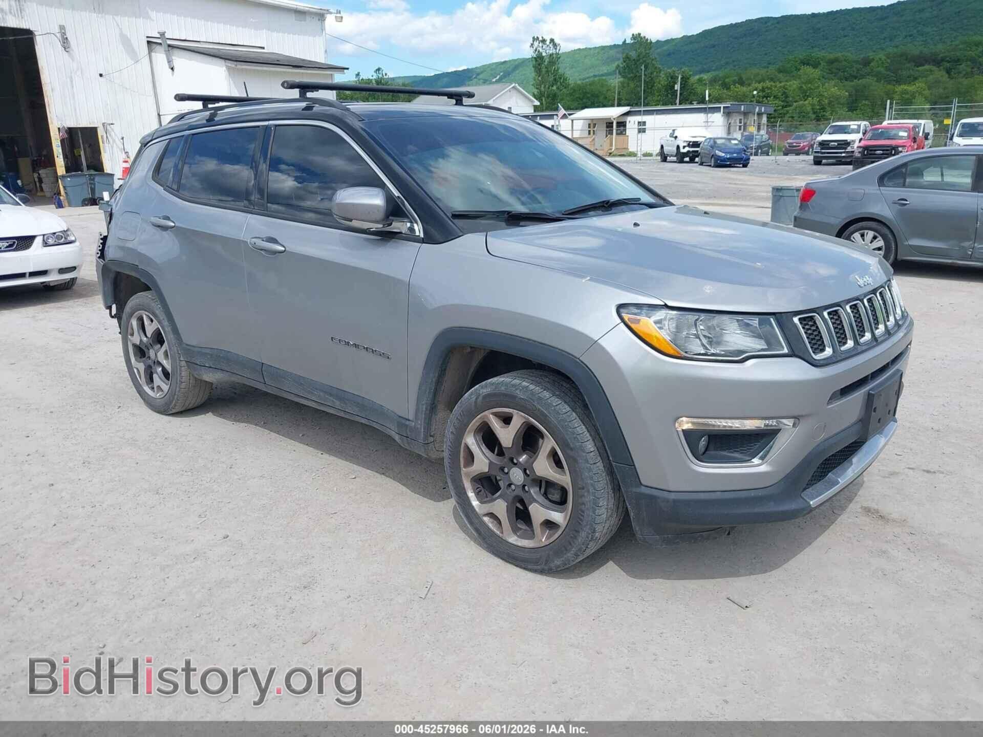 Фотография 3C4NJDCB4JT298662 - JEEP COMPASS 2018