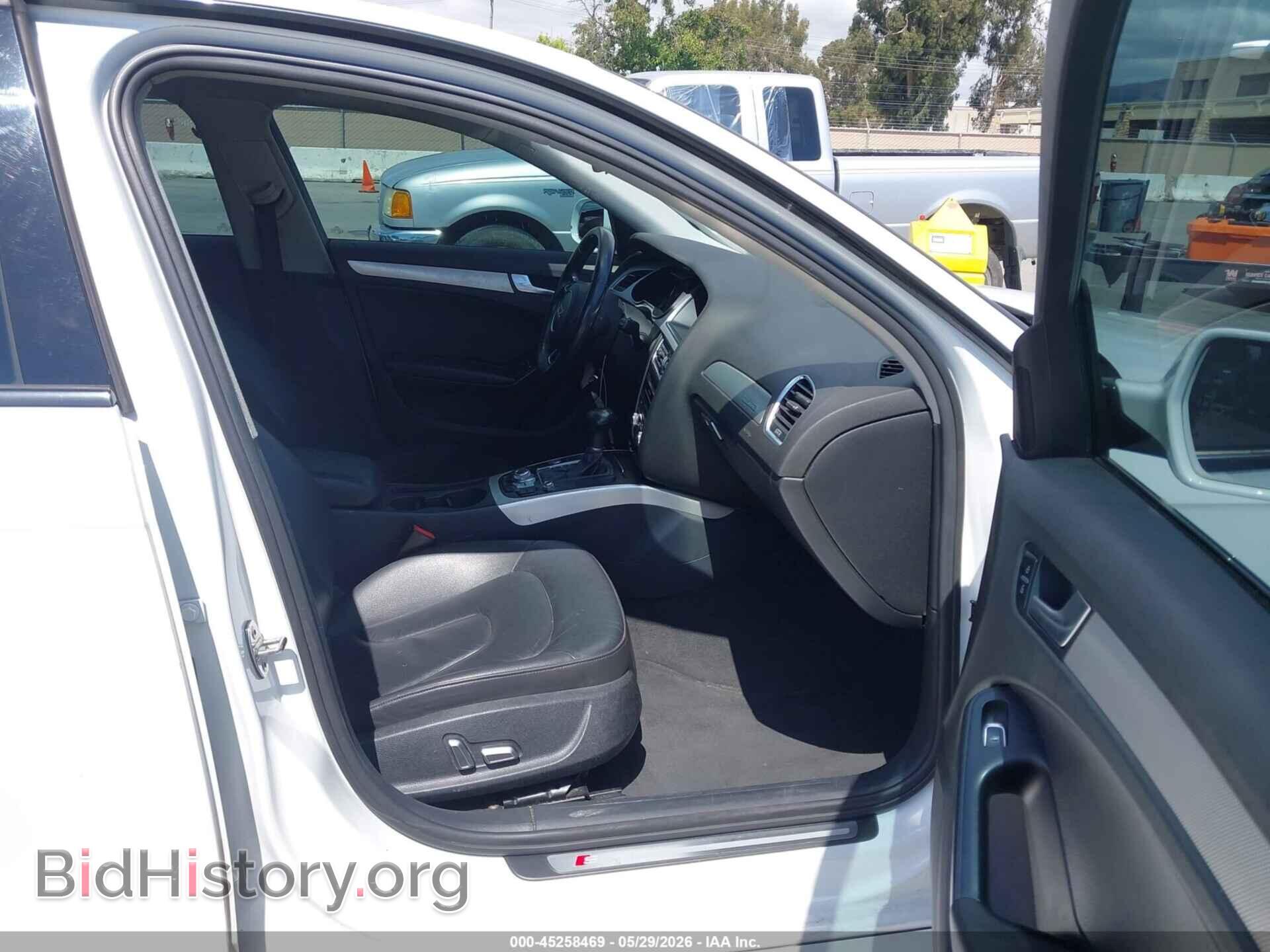 2016 AUDI A4 - VIN: WAUBFAFL3GN015794 - Фото 5