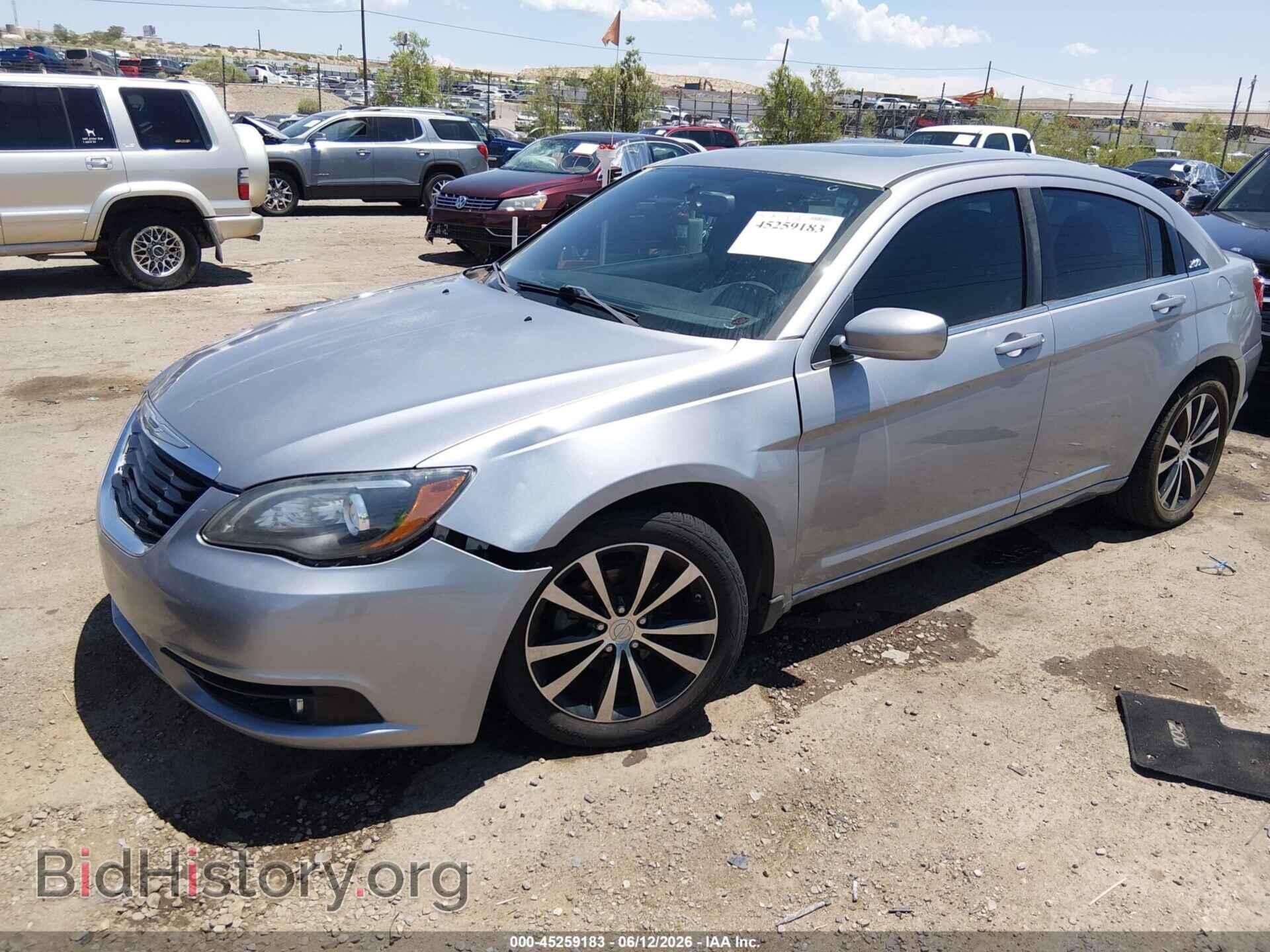 2014 CHRYSLER 200 - VIN: 1C3CCBBB2EN159017 - Фото 2