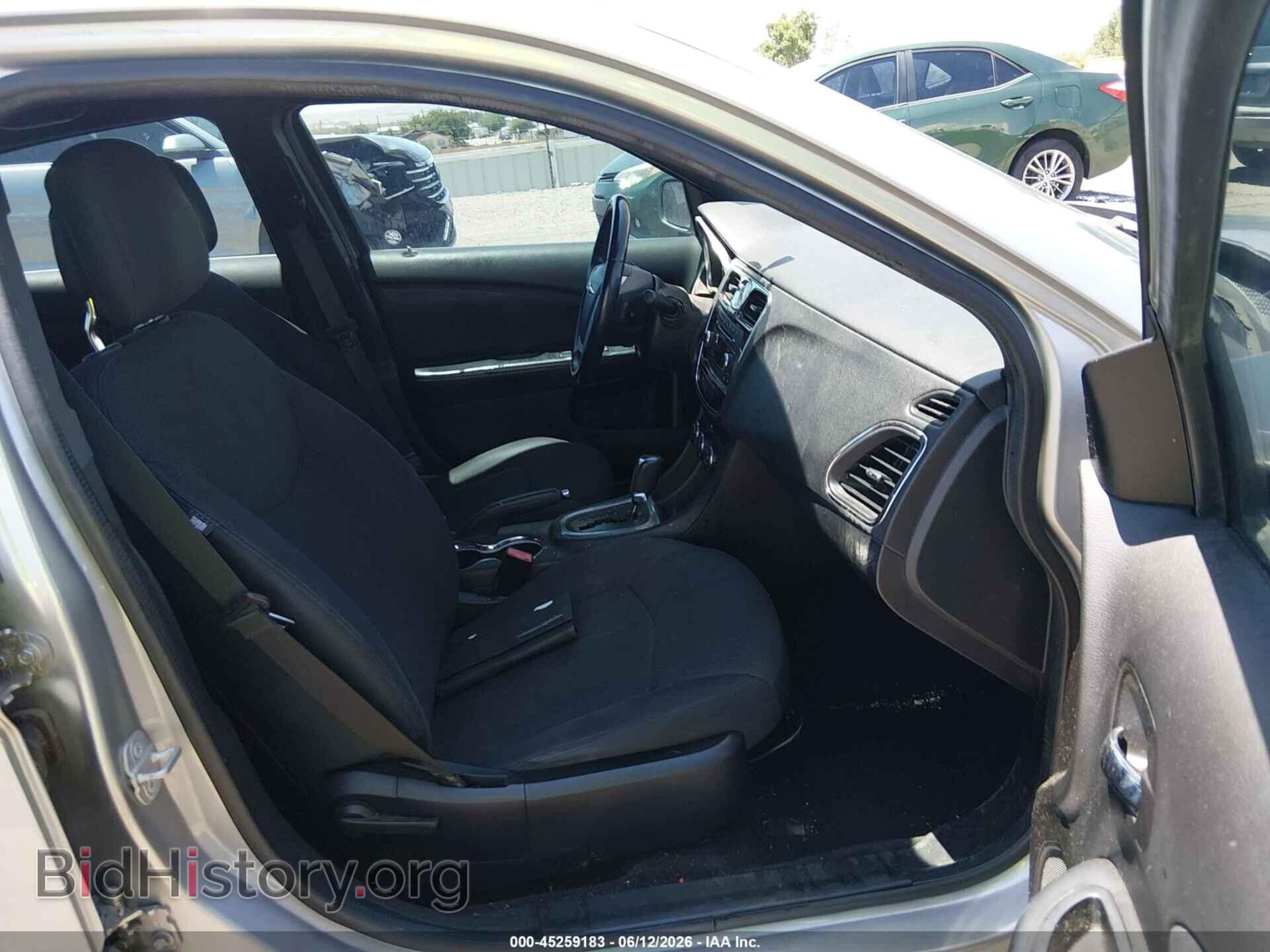 2014 CHRYSLER 200 - VIN: 1C3CCBBB2EN159017 - Фото 5