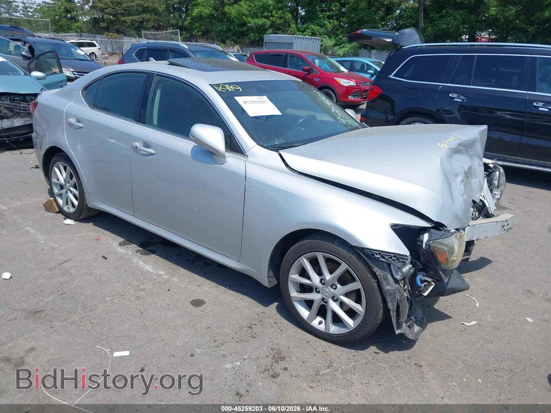 Фотография JTHCF5C20B5049287 - LEXUS IS 250 2011