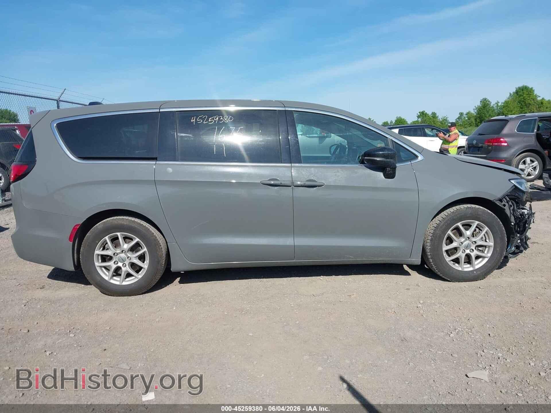 2025 CHRYSLER PACIFICA - VIN: 2C4RC1BG8SR521104 - Фото 14