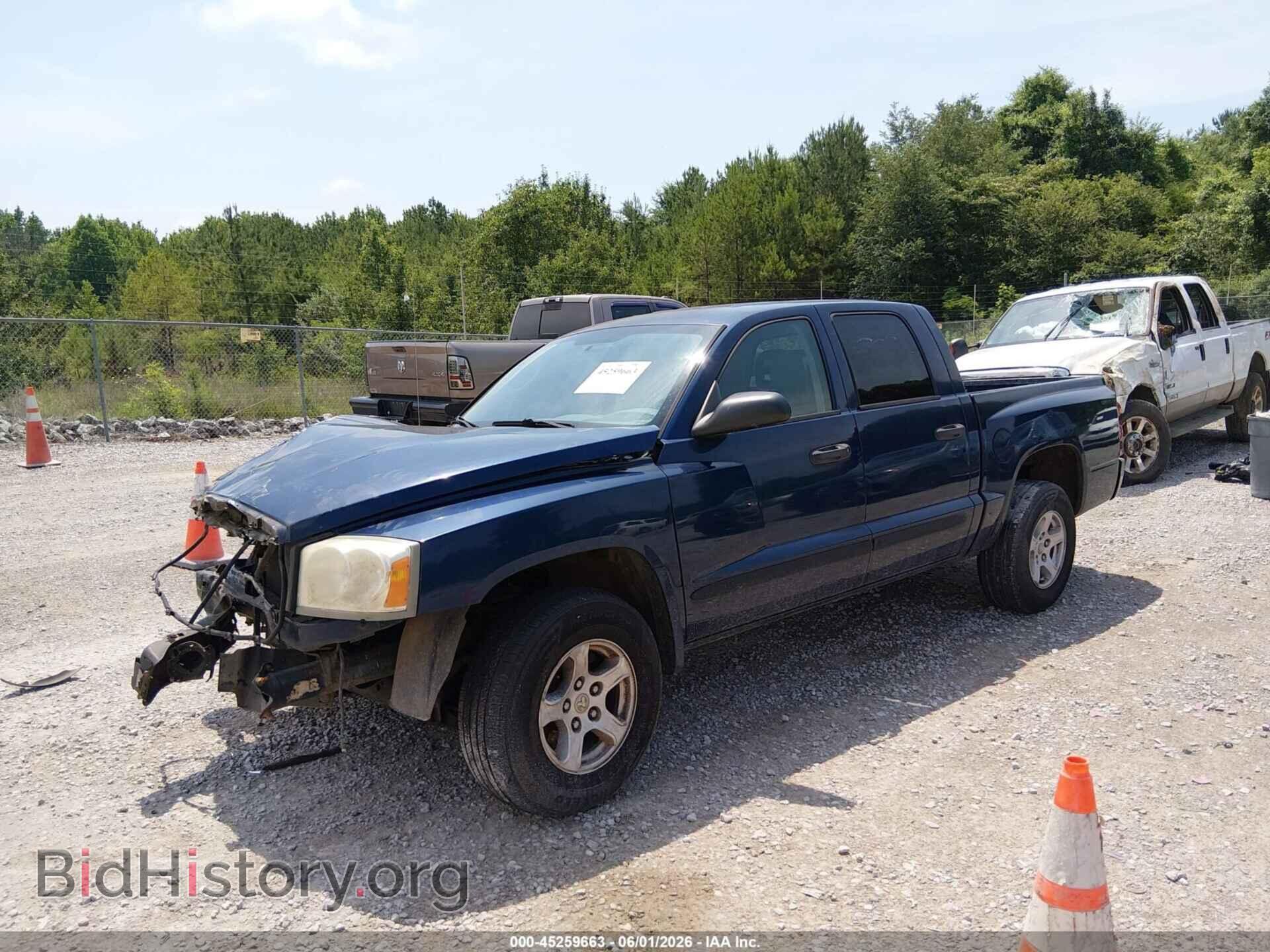 2005 DODGE DAKOTA - VIN: 1D7HE48N75S205585 - Фото 2